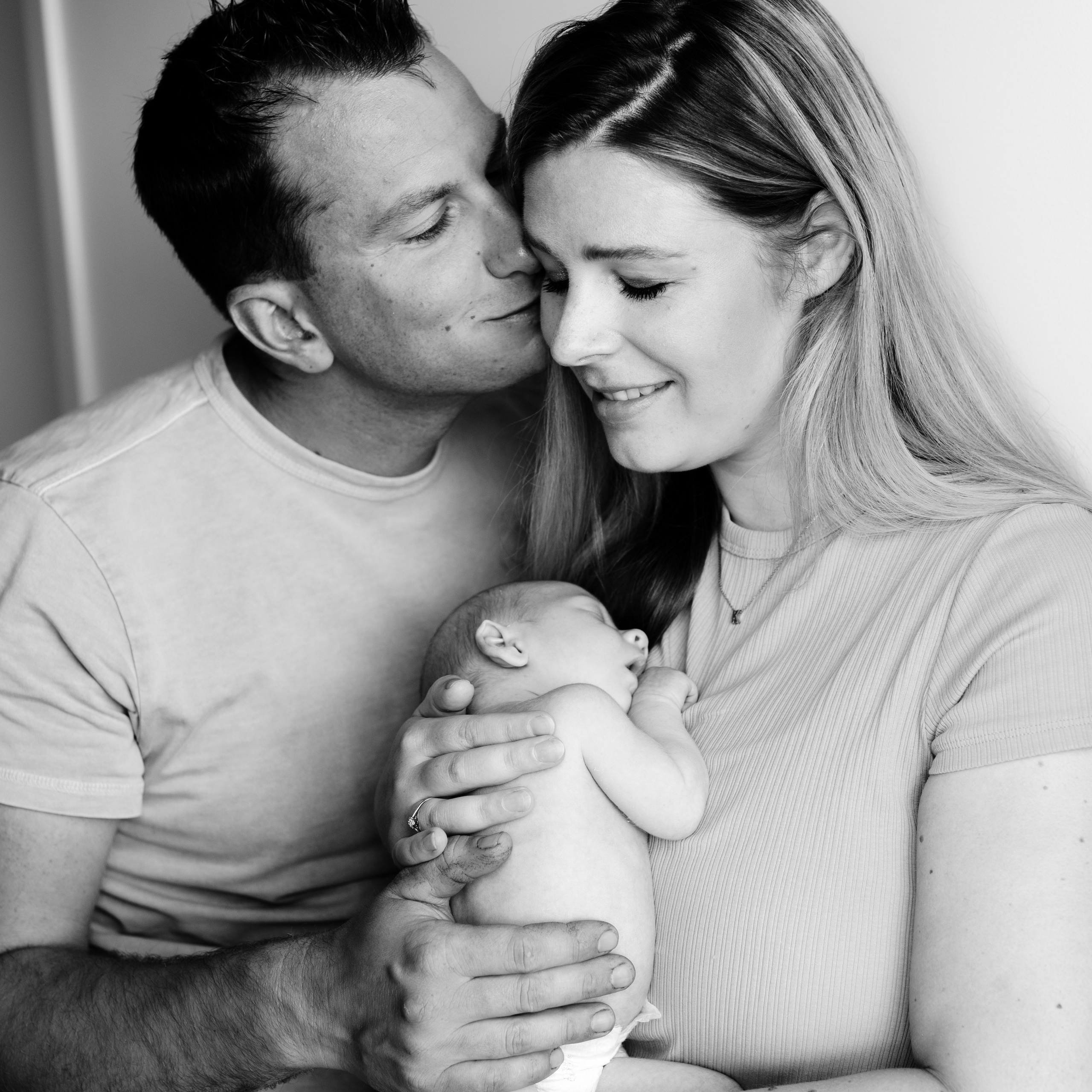 Nyföddfotografering i&nbsp;Halmstad&nbsp;— lifestyle & familj