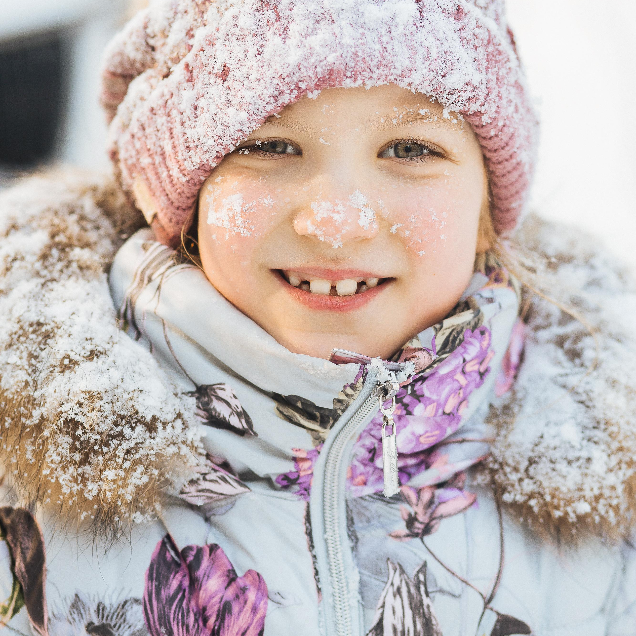 Яся, Мира и Вика