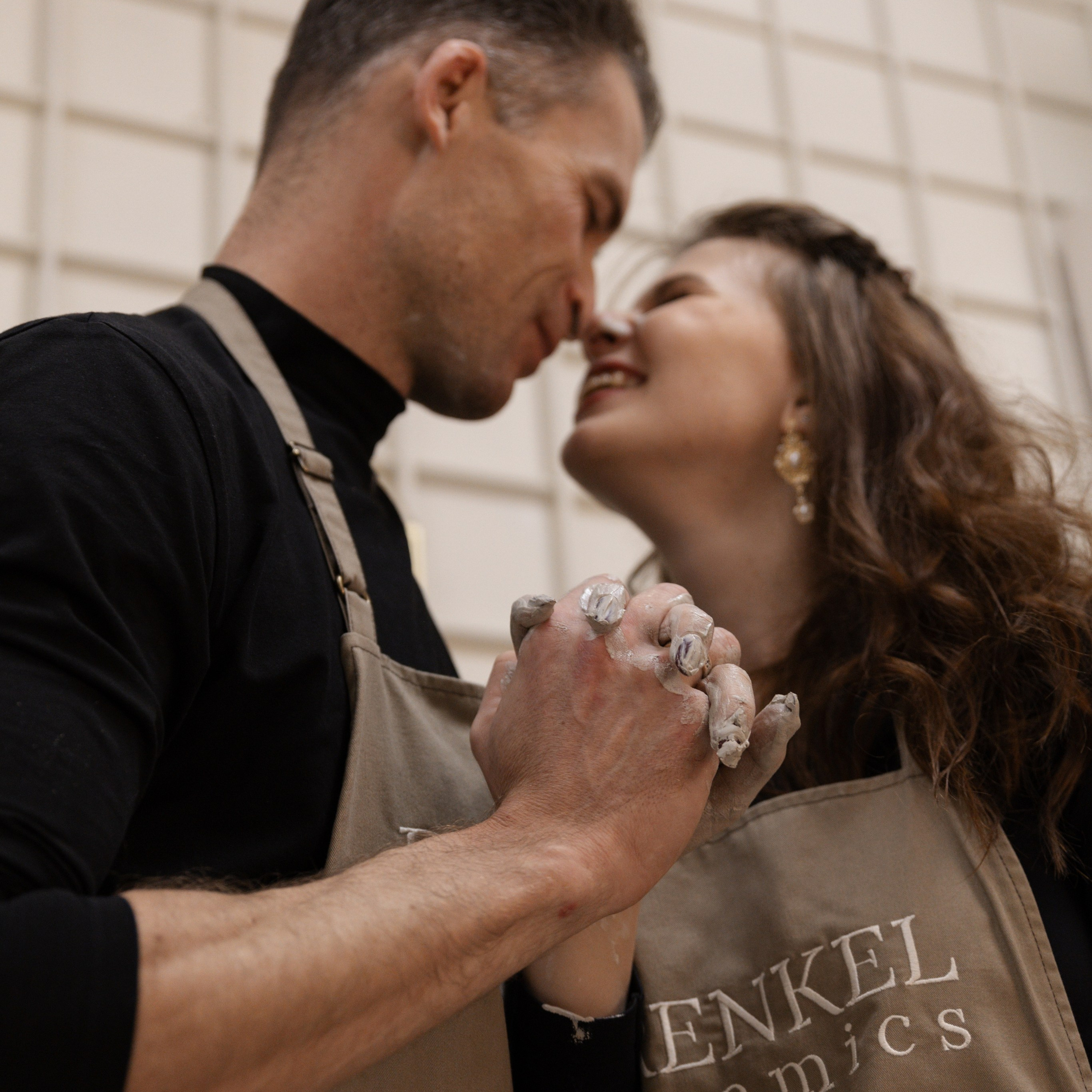 Свидание в студии Frenkel