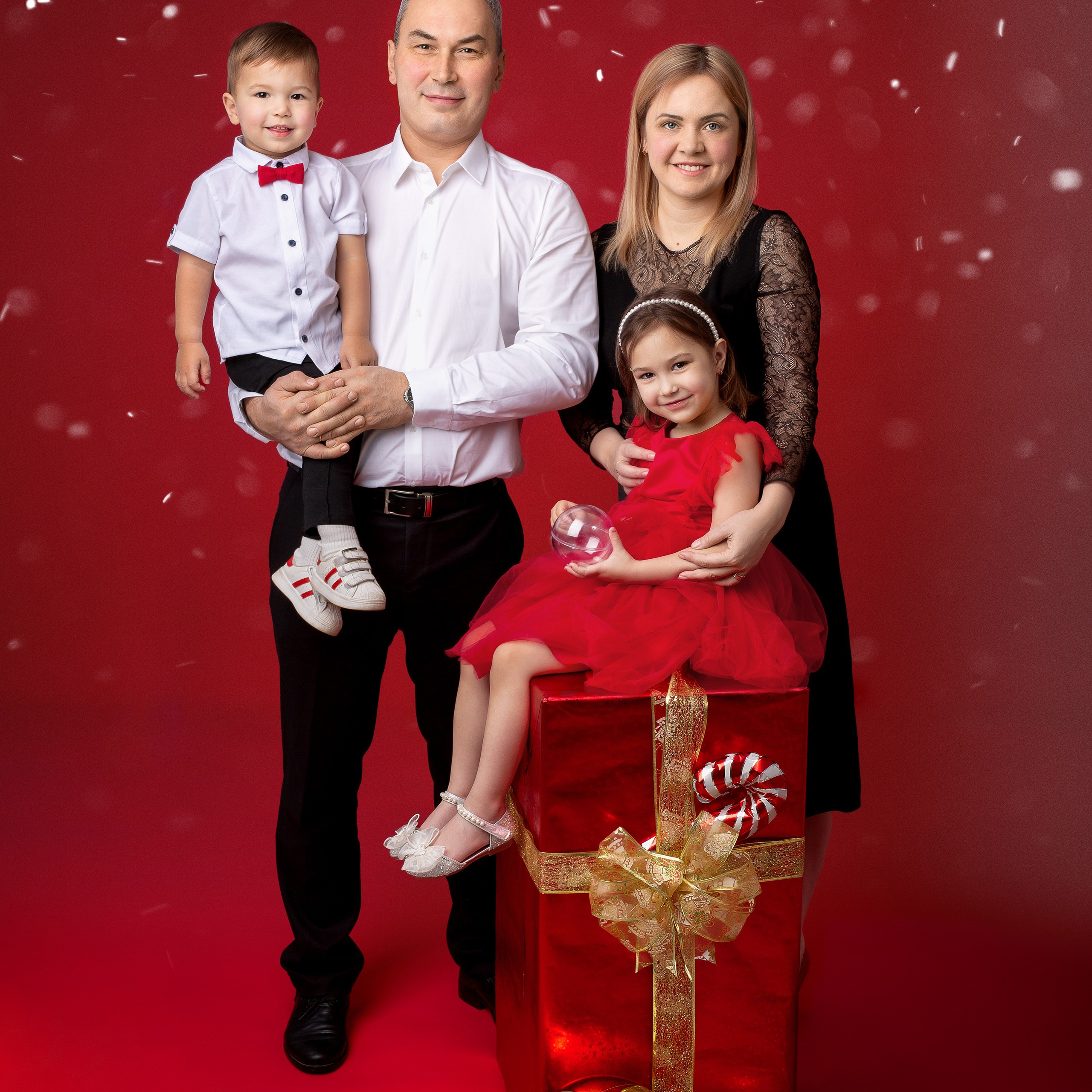 Отзывы о детском фотографе Ларисы Кузнецовой. Детский фотограф в Екатеринбурге и Арамили Лариса Кузнецова