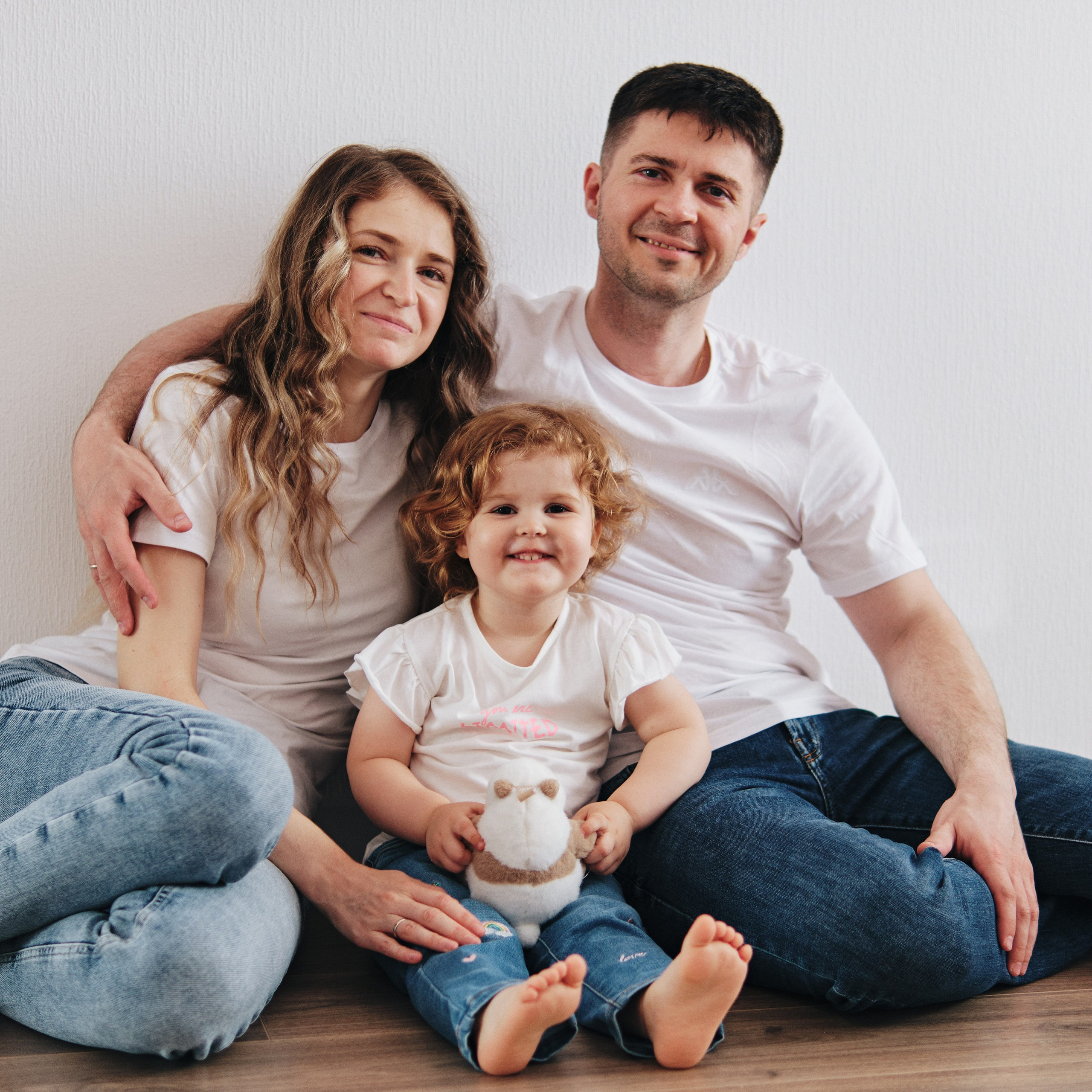 Домашняя фотосессия Сергея, Лены и Зои