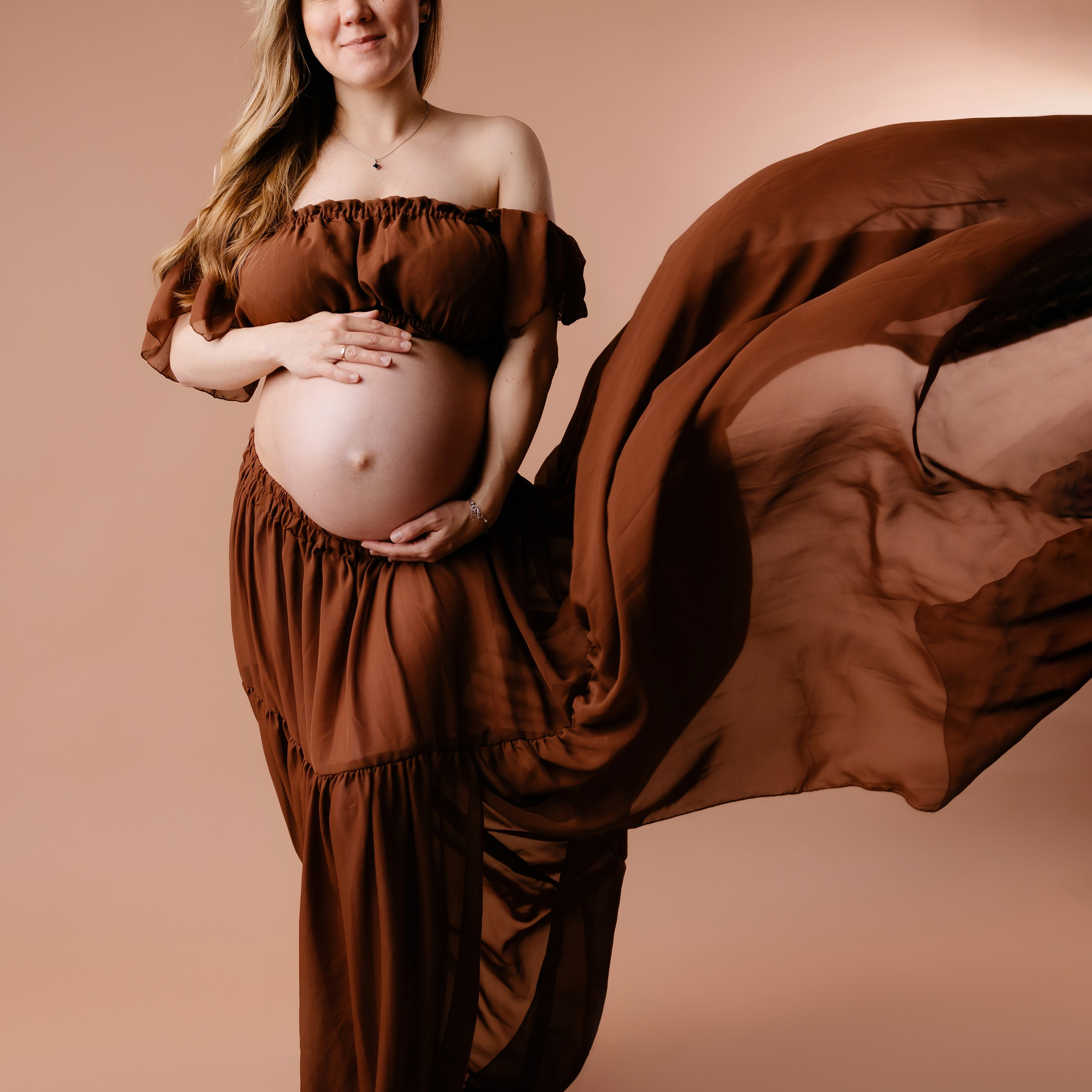 Kleiderauswahl. Fotografin in München Dasha Antipina