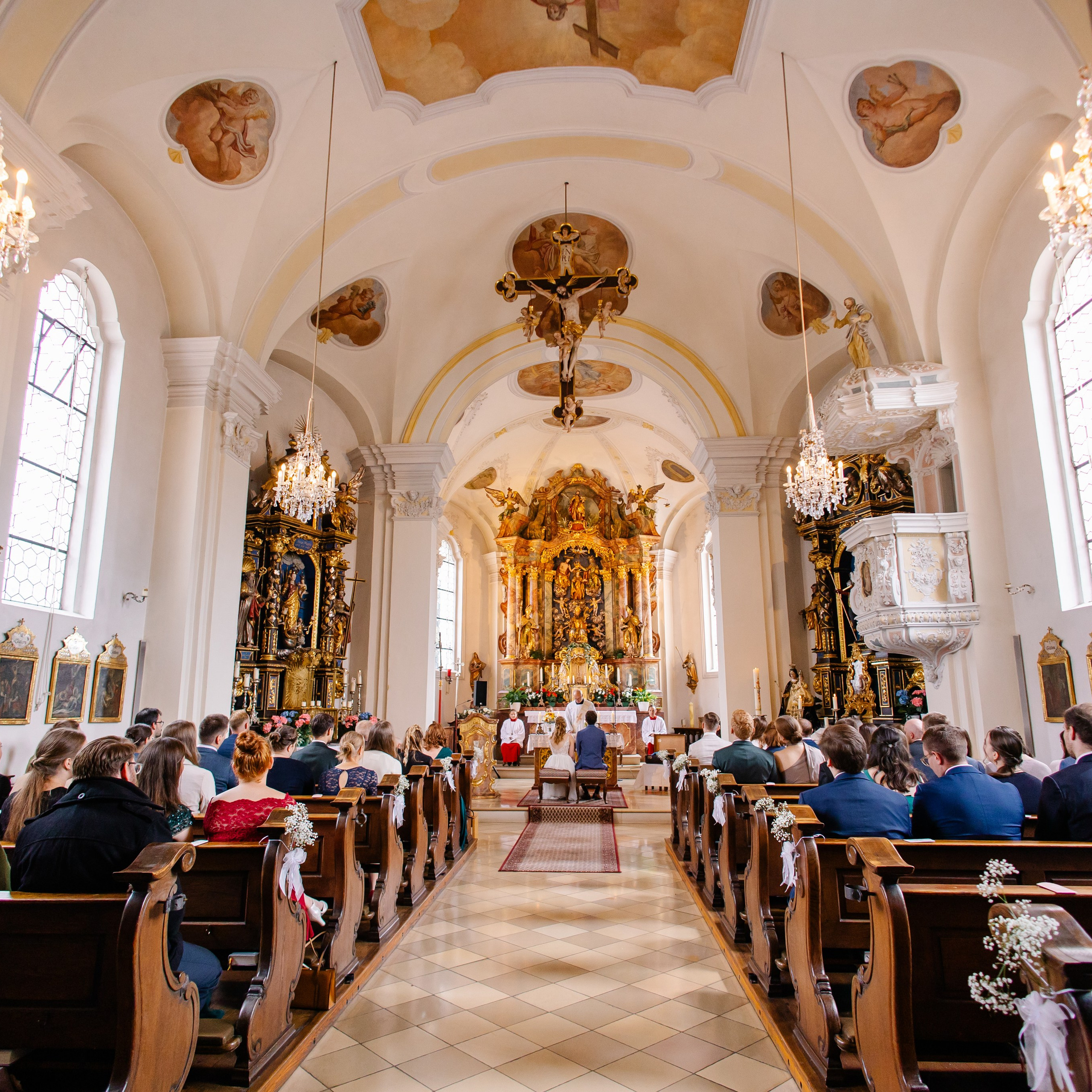 Hochzeitsfotograf München, Ismaning, Unterföhring – Kirchliche Trauung. Fotografin in München Dasha Antipina
