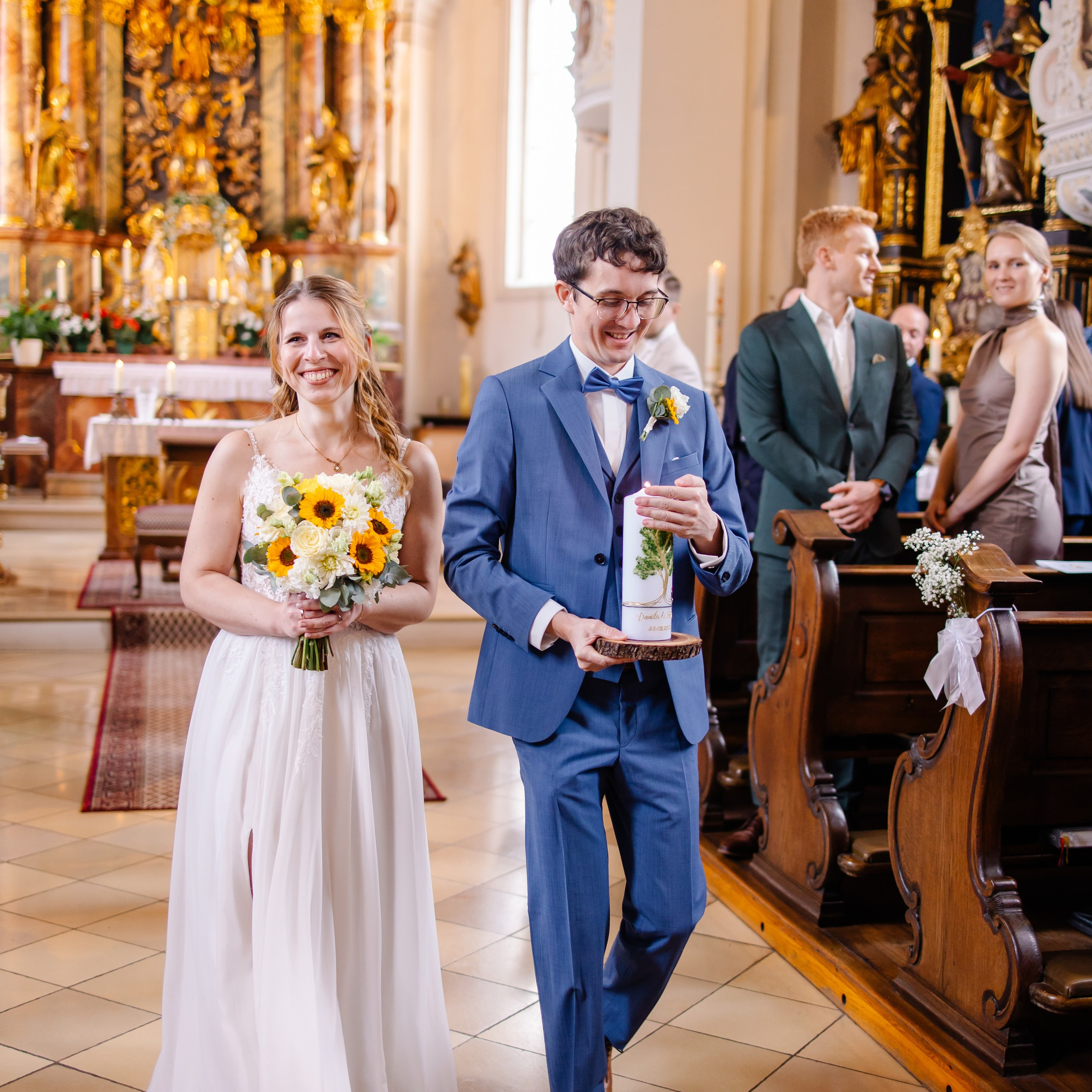 Hochzeitsfotograf München, Ismaning, Unterföhring – Kirchliche Trauung. Fotografin in München Dasha Antipina