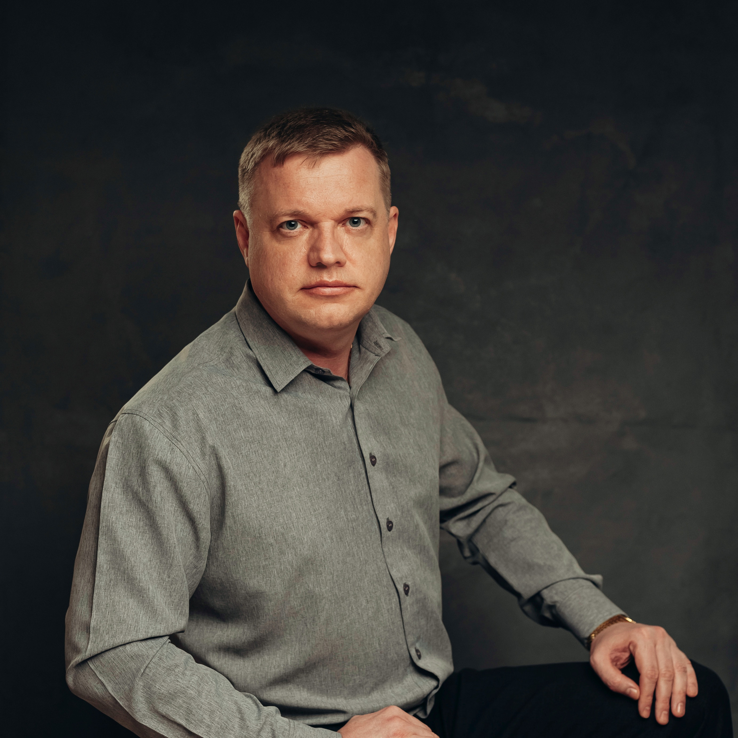 Бизнес-фотография, портретная, промышленная, производственная  репортажная,  и предметная фотосъемка  во Владивостоке и Приморском крае. 