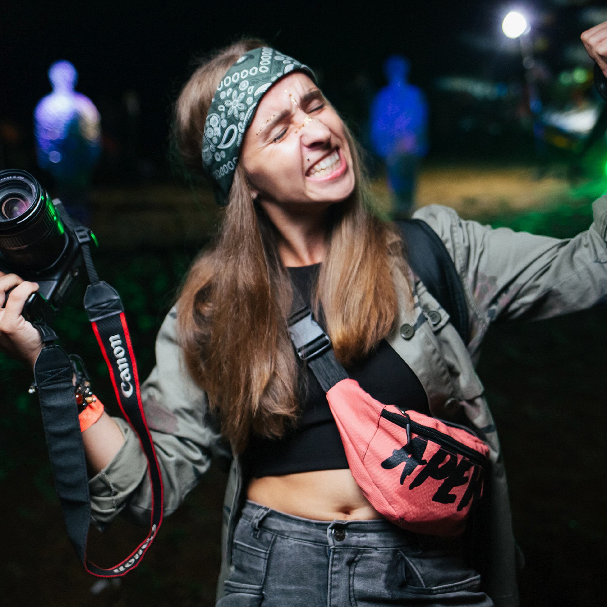 Вечеринки в разных клубах и на пляже