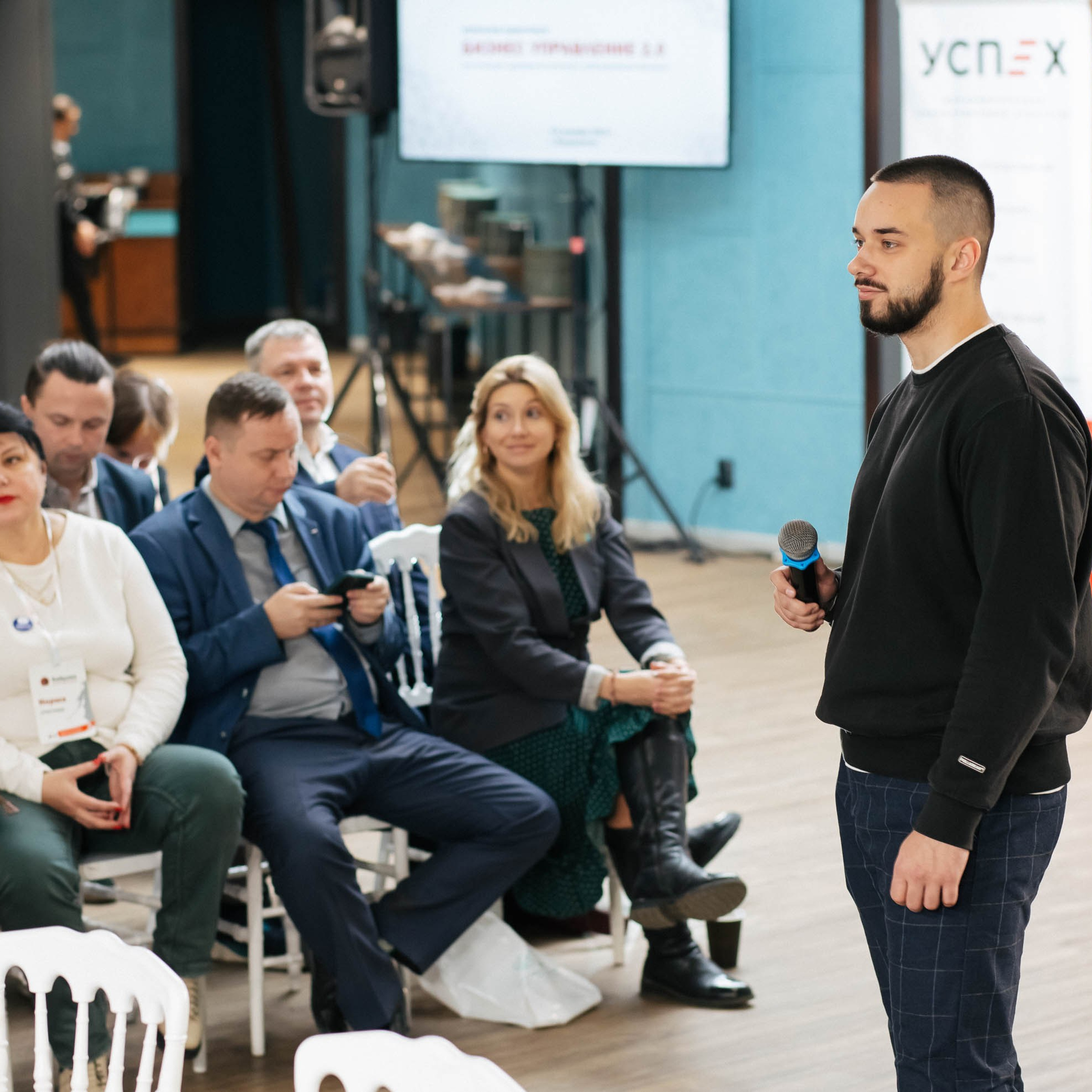 лучший корпоративный репортажный фотограф на бизнес-семинар и мастер-класс