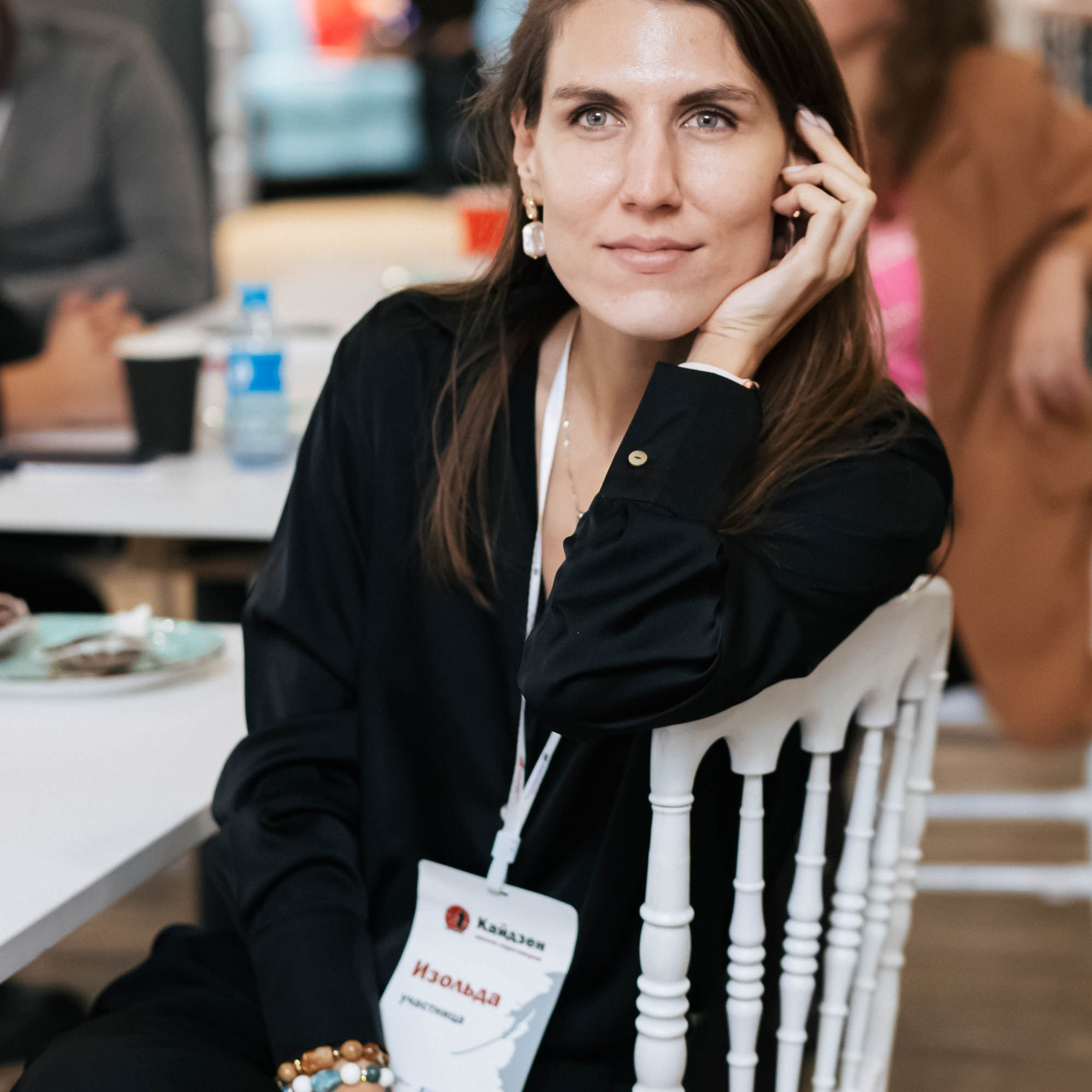 профессиональный репортажный фотограф на мастер-класс и деловой бизнес-круглый стол