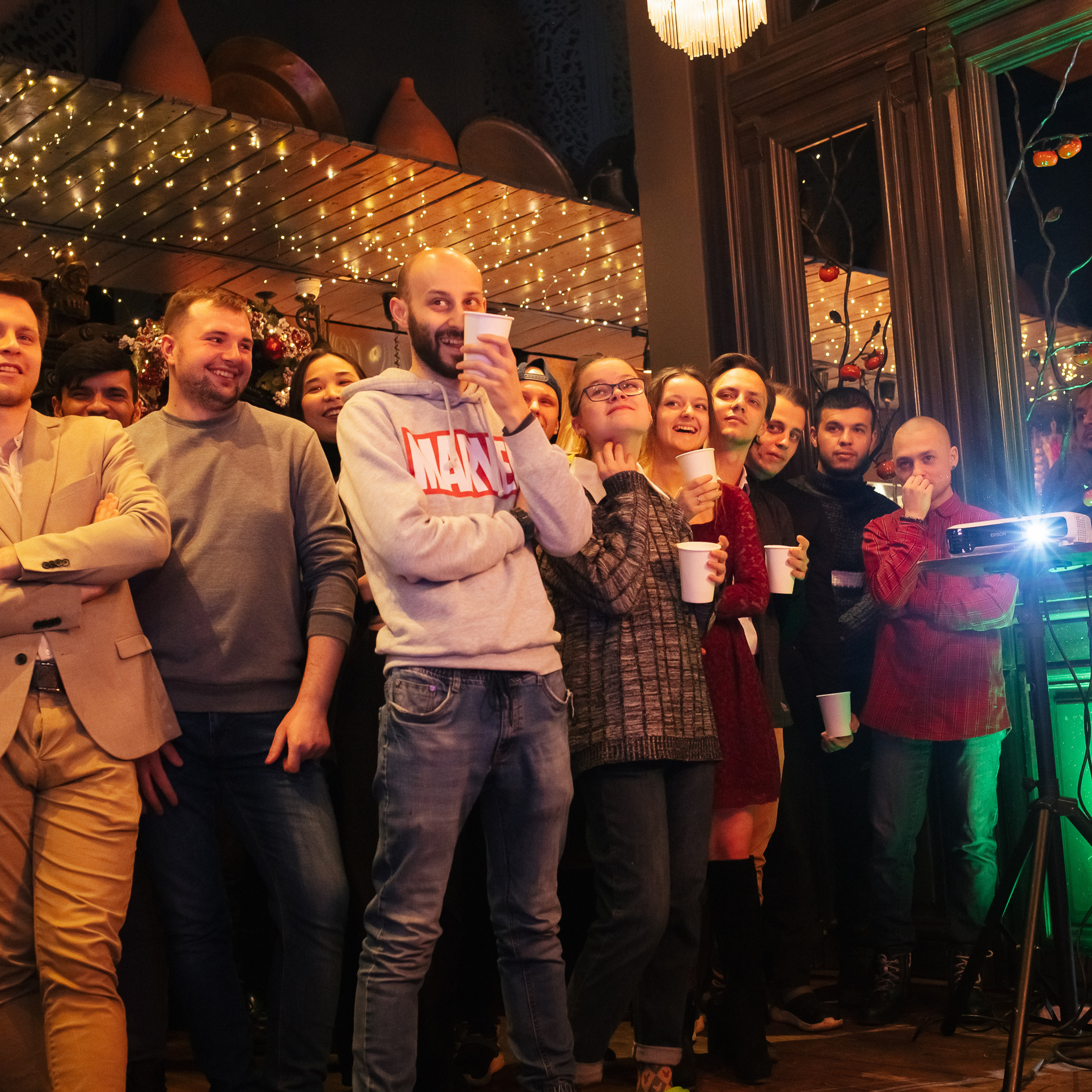 красиво фотографирует фотограф в ресторане заказать