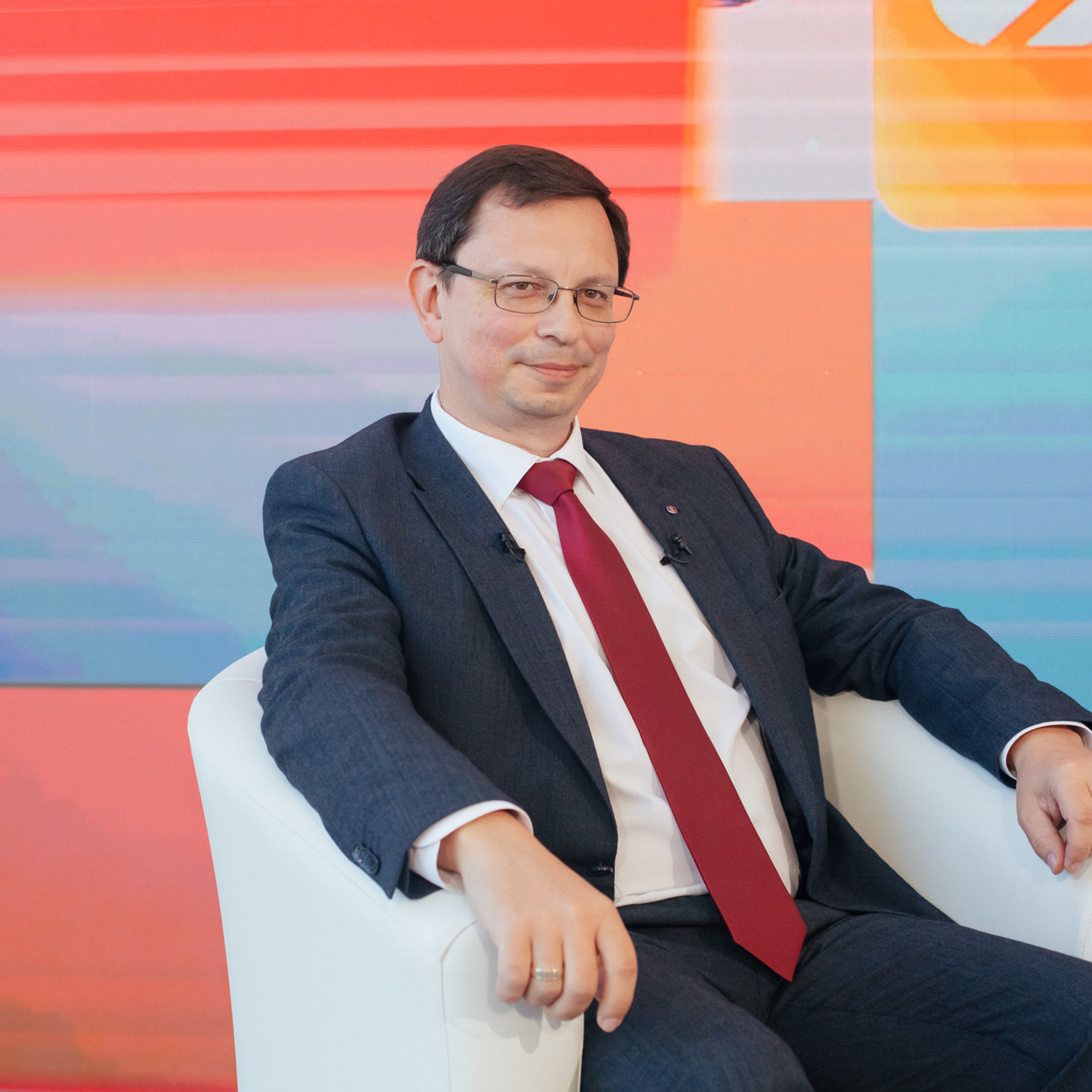 профессиональный репортажный фотограф на мастер-класс и деловой бизнес-круглый стол