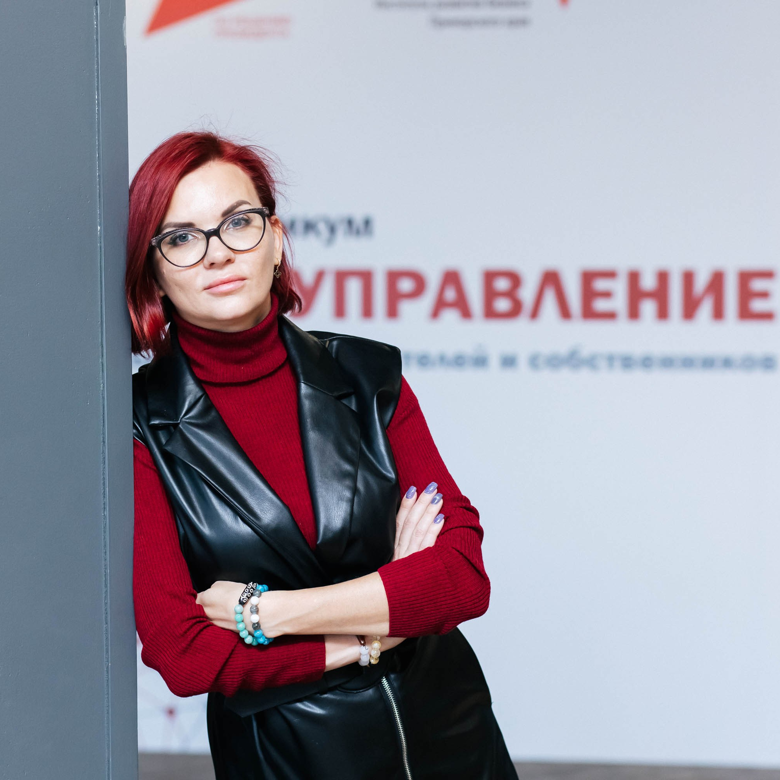 профессиональный репортажный фотограф на мастер-класс и деловой бизнес-круглый стол