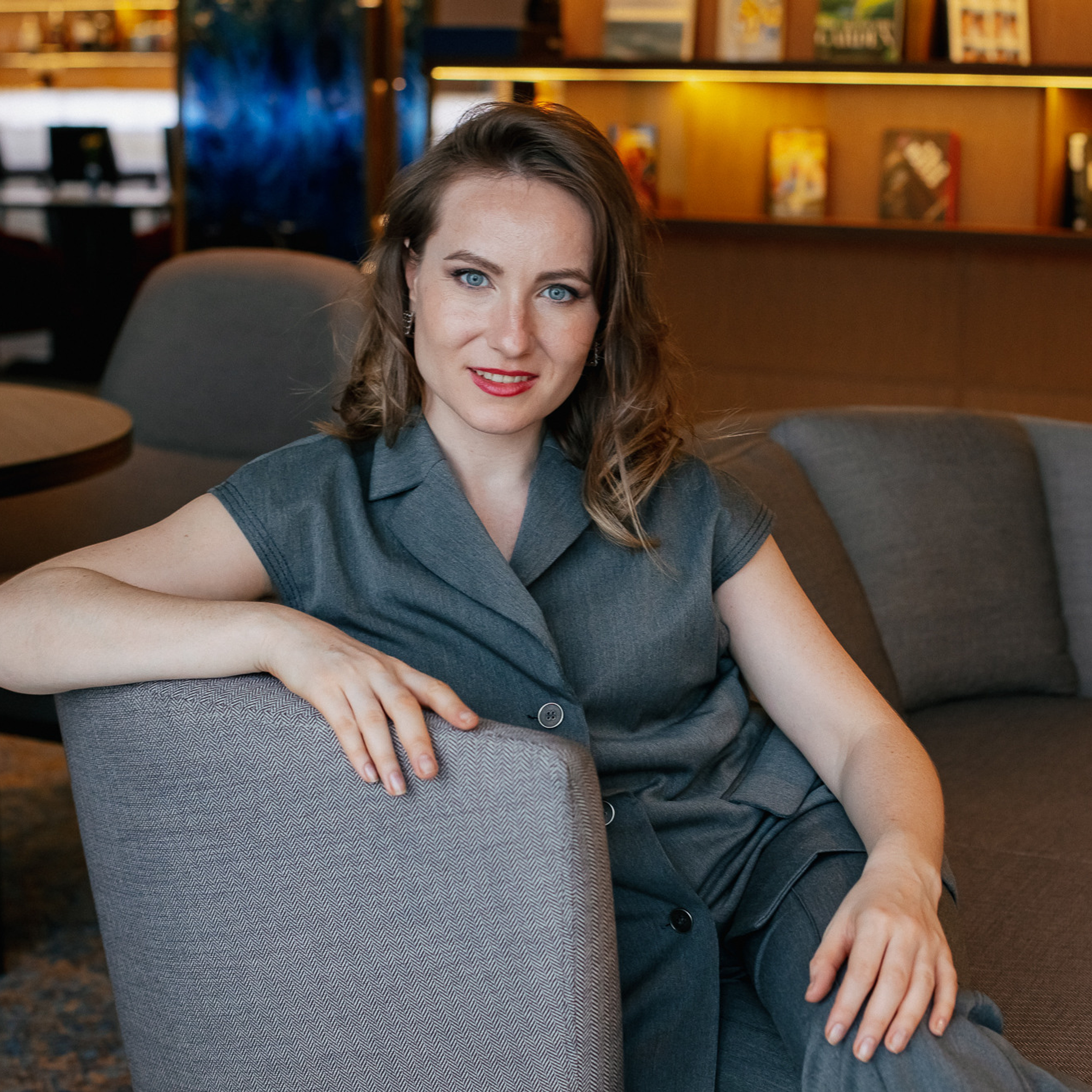 Фотоконтент для Ланы, Обучение ораторскому искусству, Харизма 2023