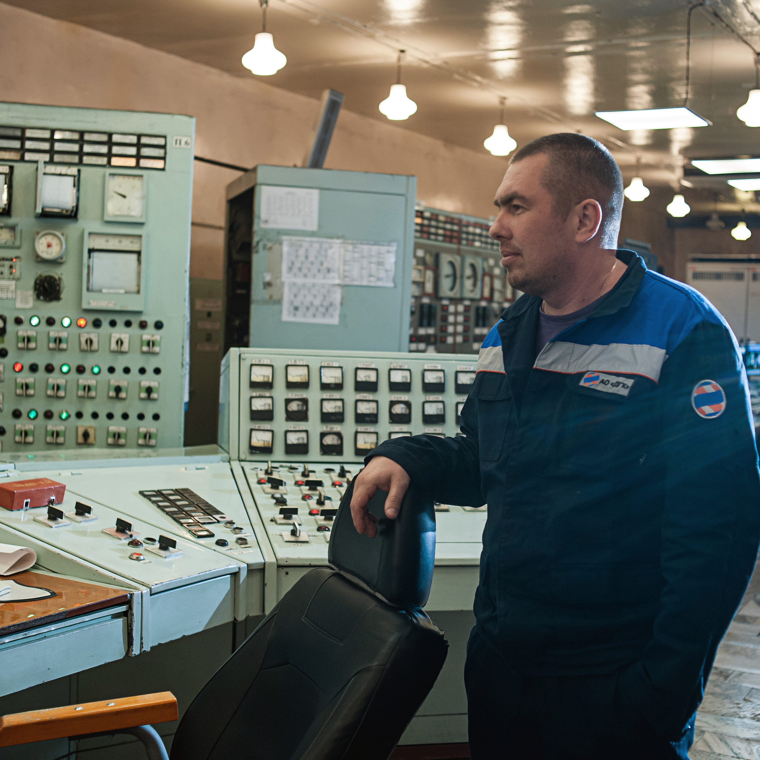 Бизнес-фотография, портретная, промышленная, производственная  репортажная,  и предметная фотосъемка  во Владивостоке и Приморском крае. Производственная фотосъемка во владивостоке Промышленный (индустриальный) фотограф,  Москва, Хабаровск, Находка, Дальнегорск,  Анадырь, Благовещенск, Биробиджан, Владивосток, Комсомольск-на-Амуре, Магадан, Петропавловск-Камчатский, Хабаровск, Южно-Сахалинск, Якутск, Лесозаводск, Спаск-