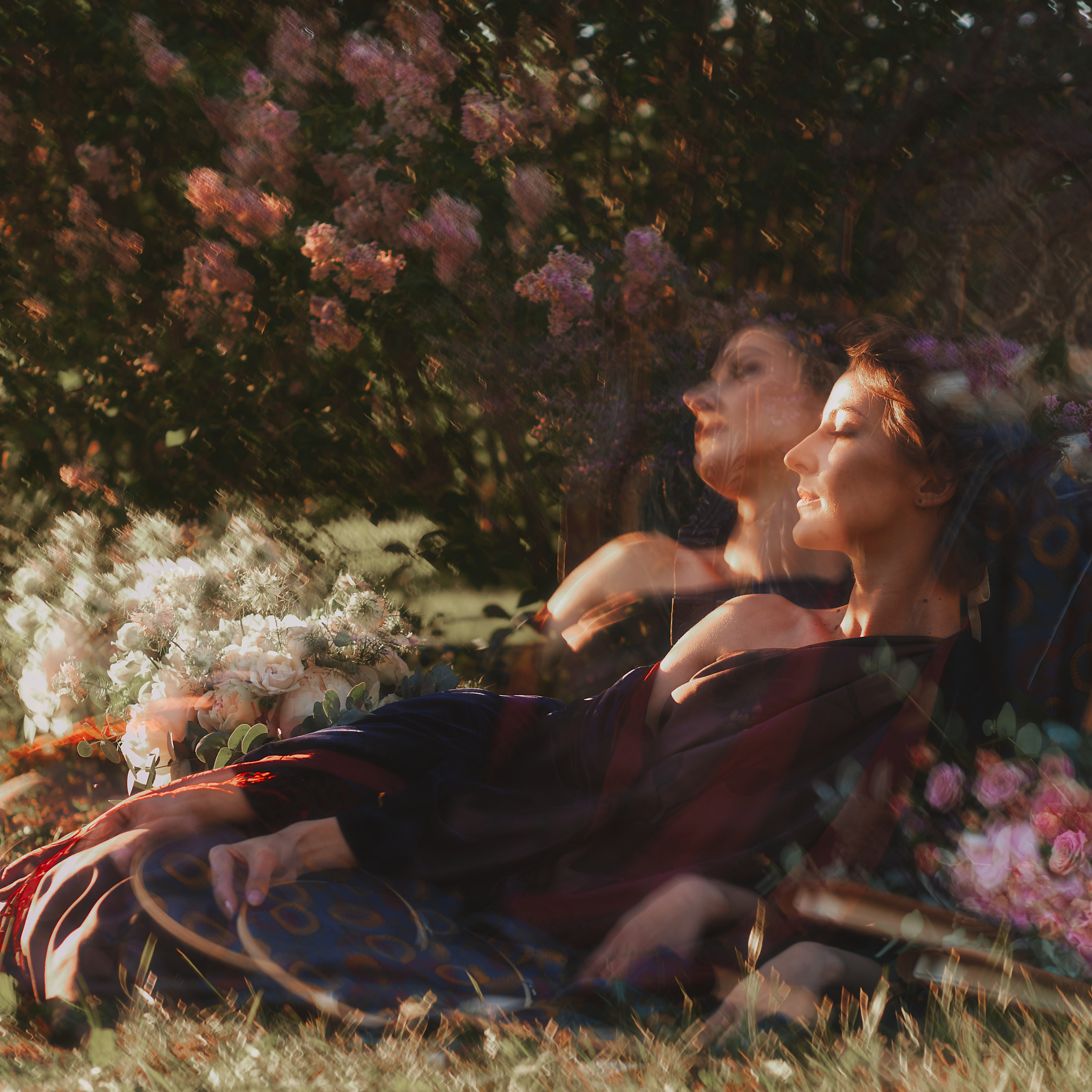 Контент съёмка для цветочного магазина Les Fleurs du Mal