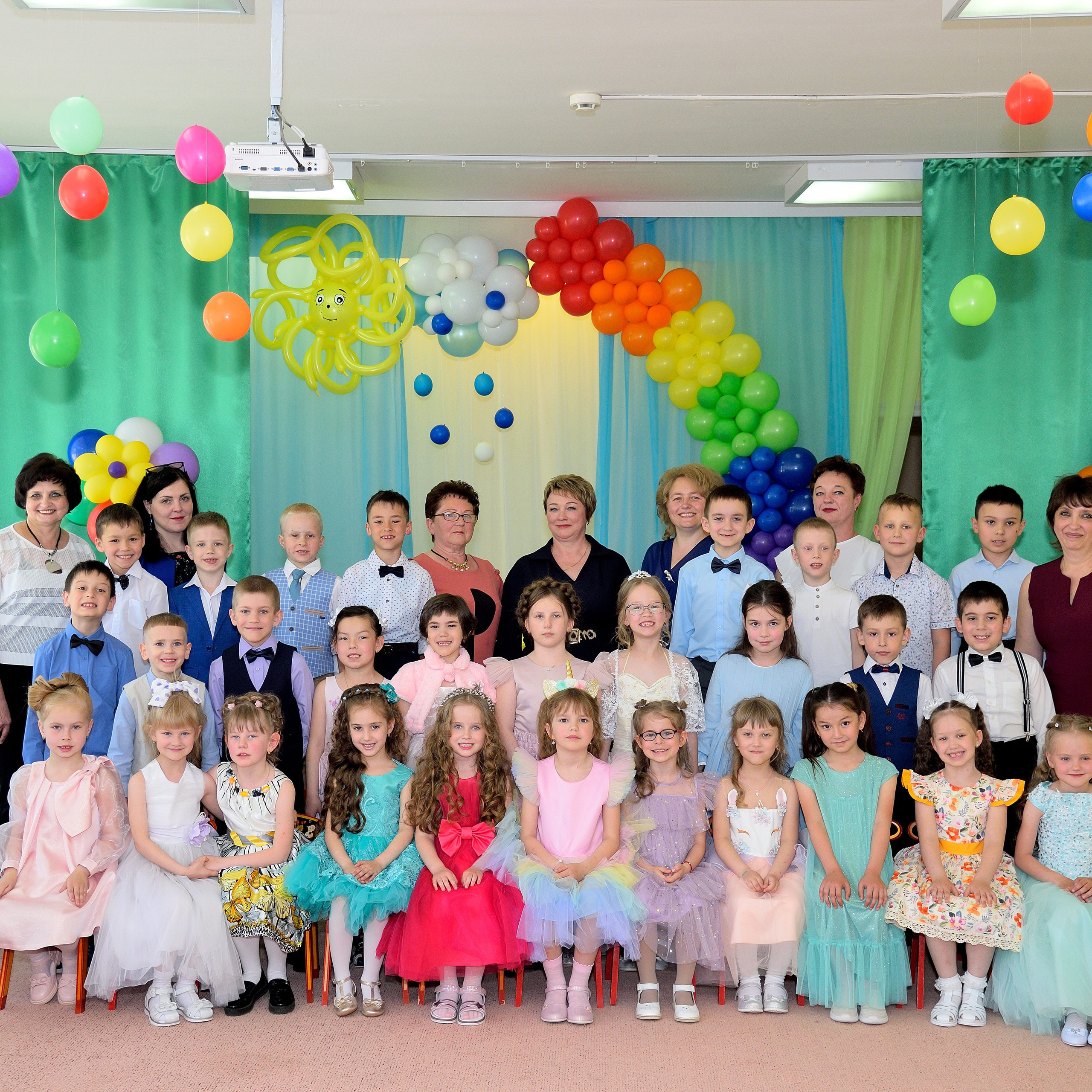 Отзывы. Выпускные альбомы для школ и детских садов Александр и Динара