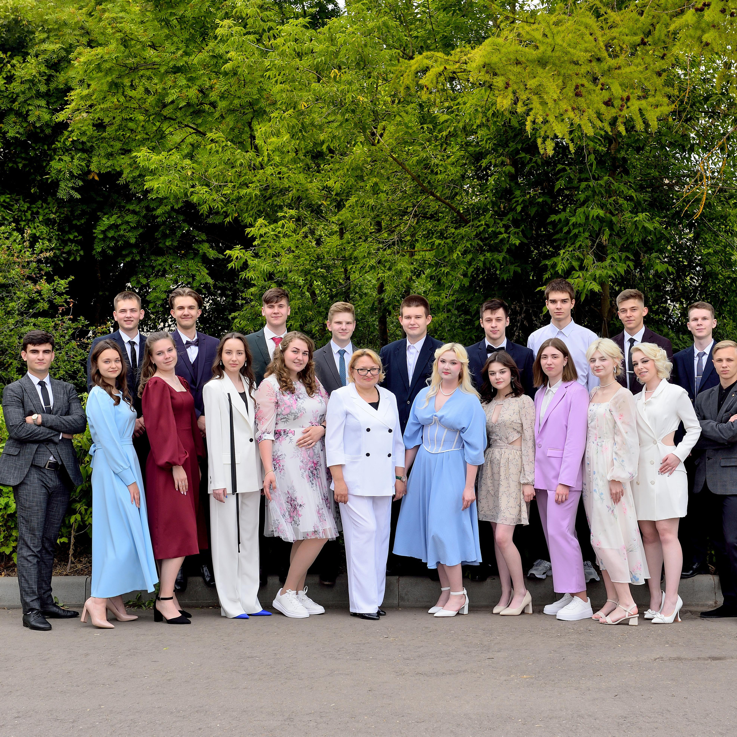 Отзывы. Выпускные альбомы для школ и детских садов Александр и Динара