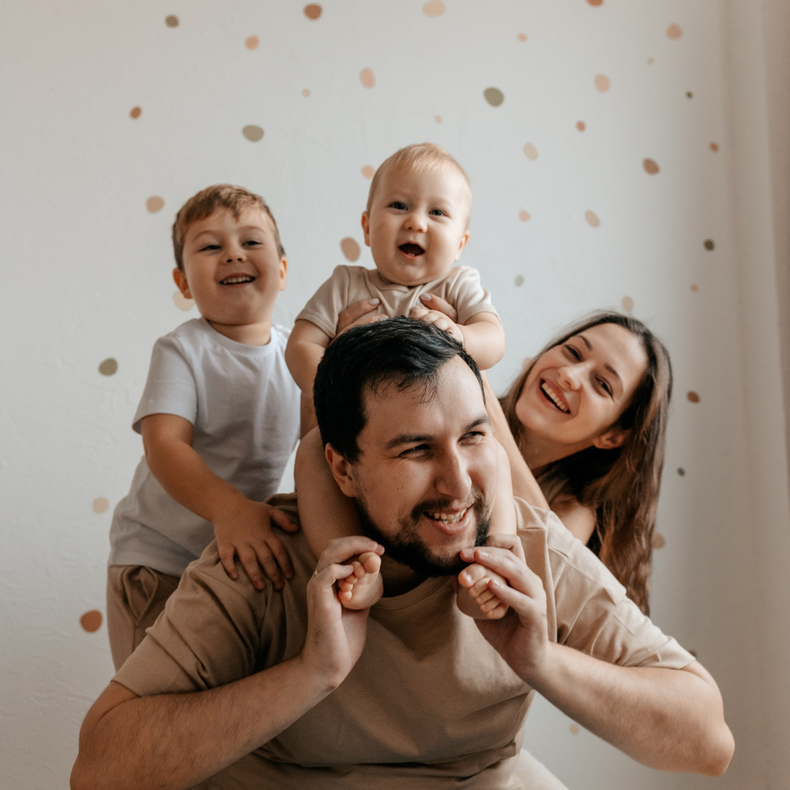 Зина, Дима, Илюша и Марк