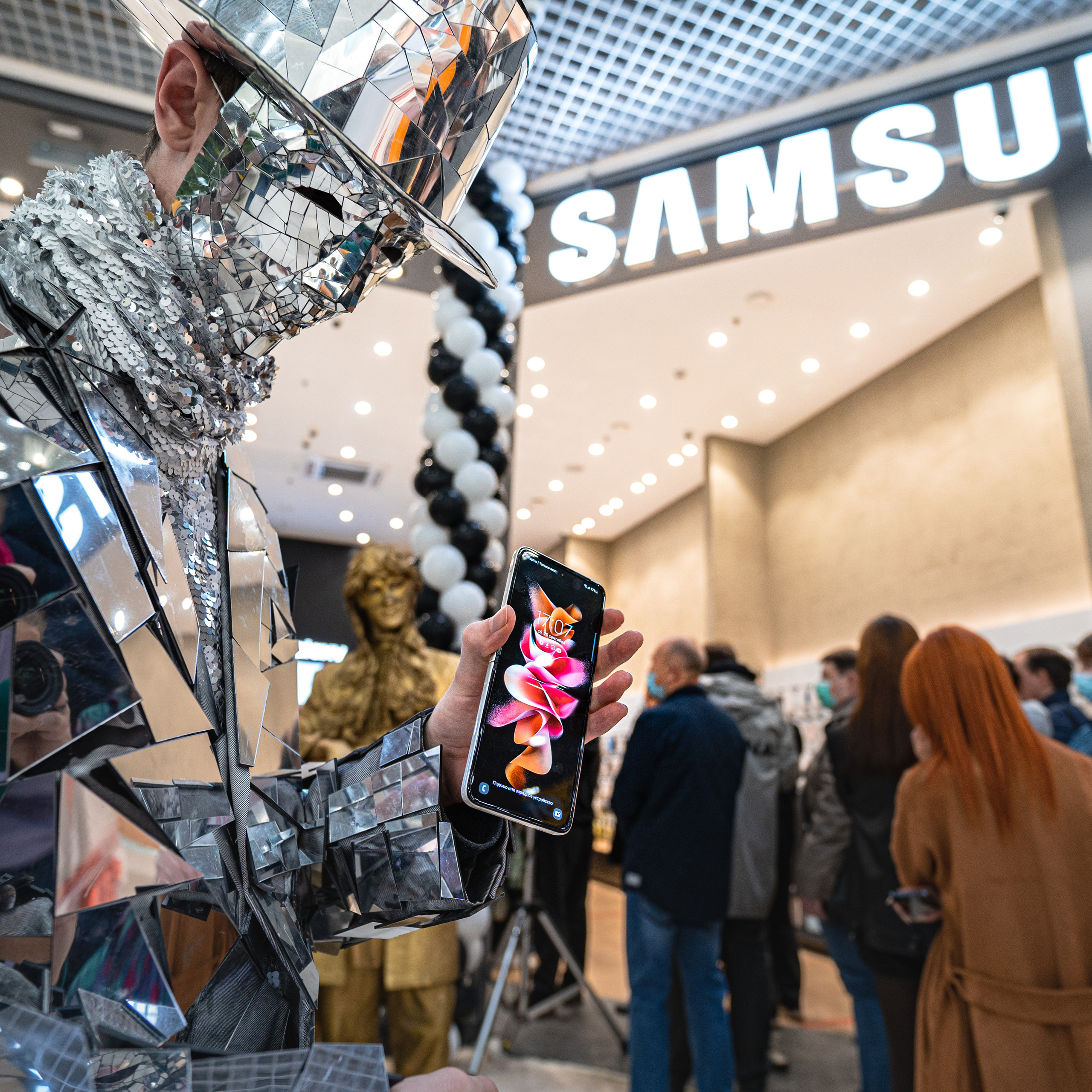 Открытие магазина Samsung в Ярославле (репортаж)