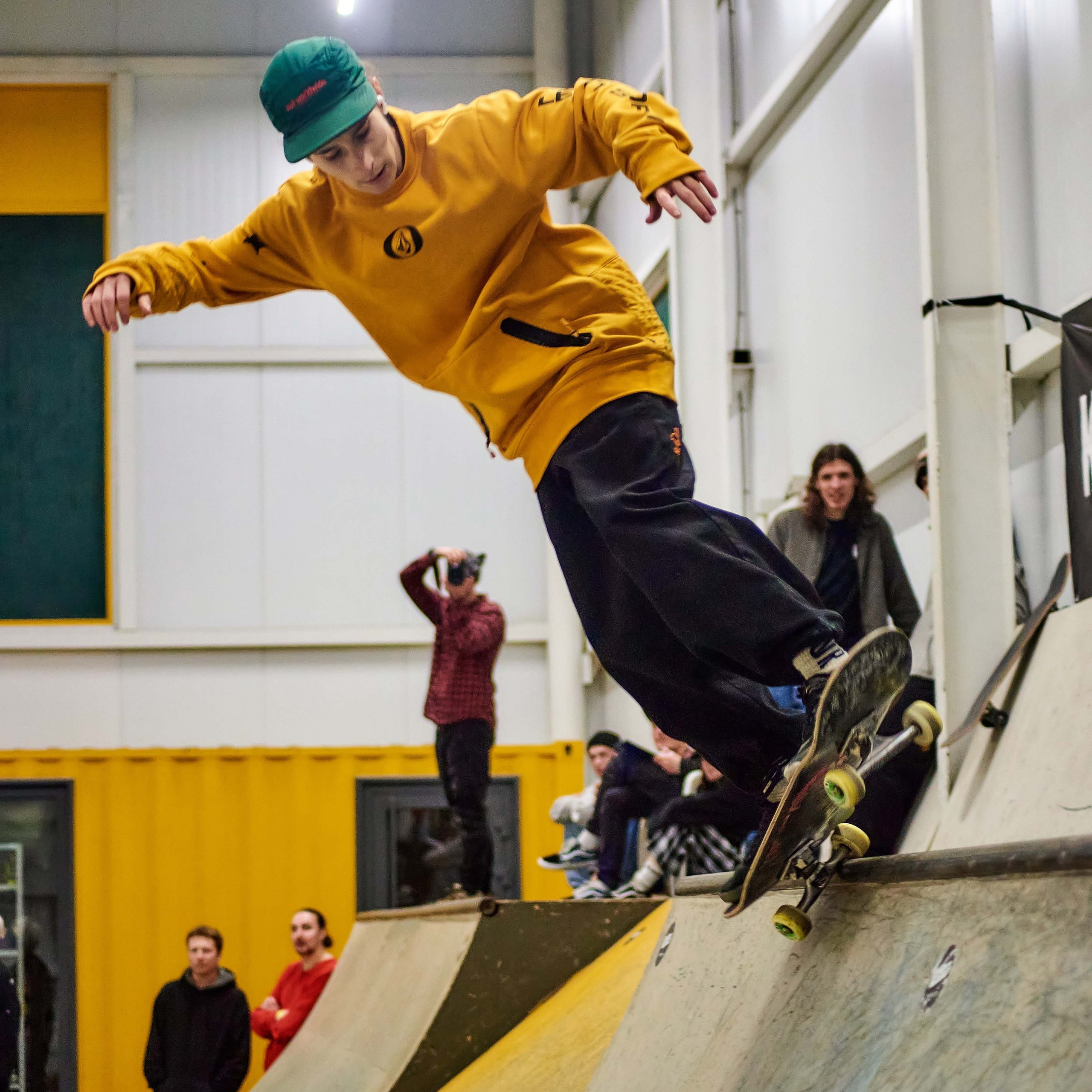 Соревнование по скейтбордингу