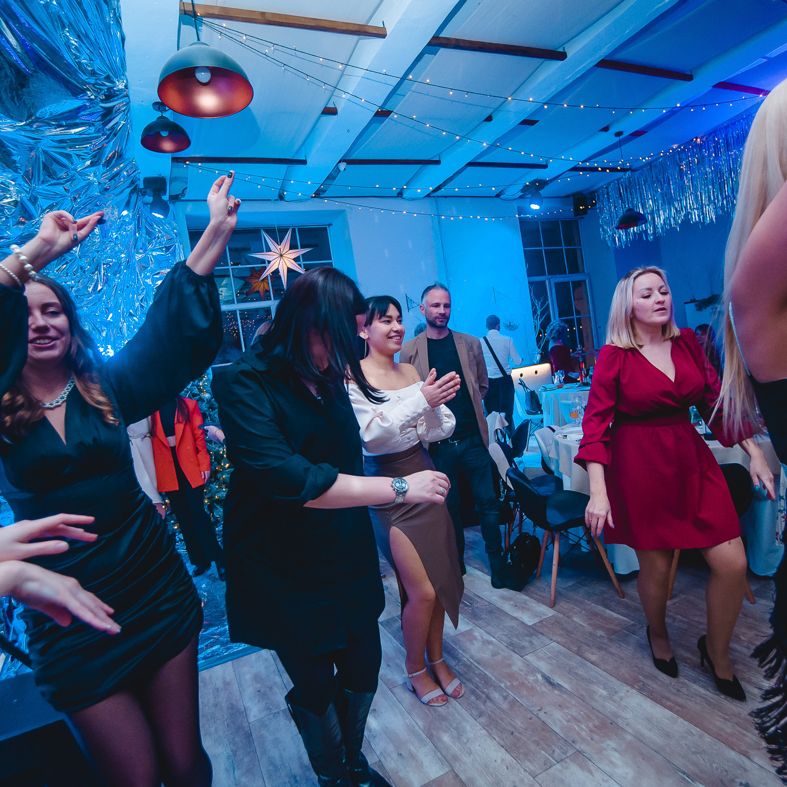 Банкеты, юбилеи, корпоративы. Свадебный и репортажный фотограф в Санкт-Петербурге Антон Ромашко