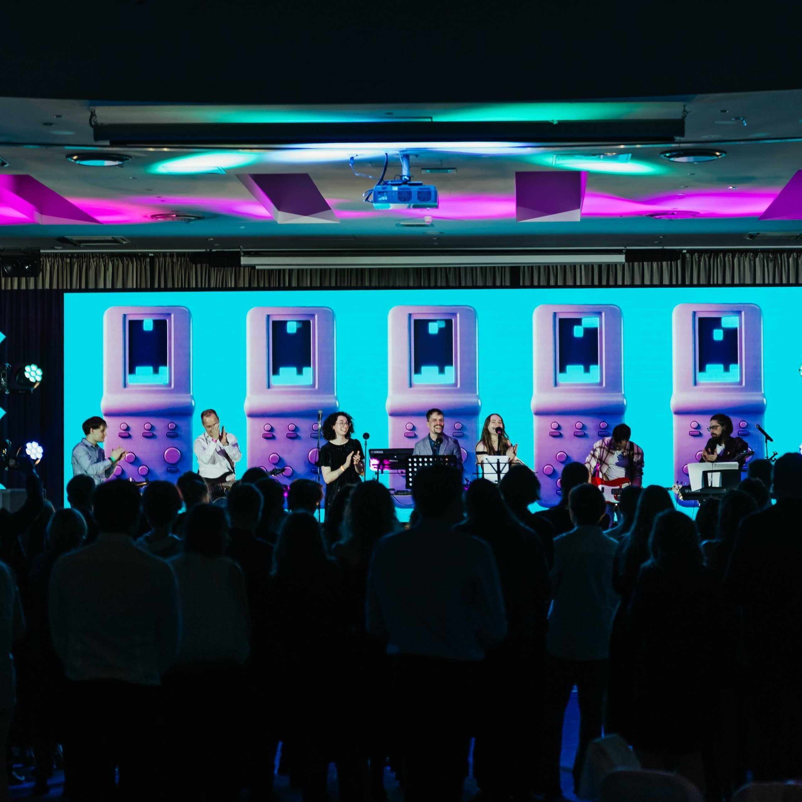 Банкеты, юбилеи, корпоративы. Свадебный и репортажный фотограф в Санкт-Петербурге Антон Ромашко