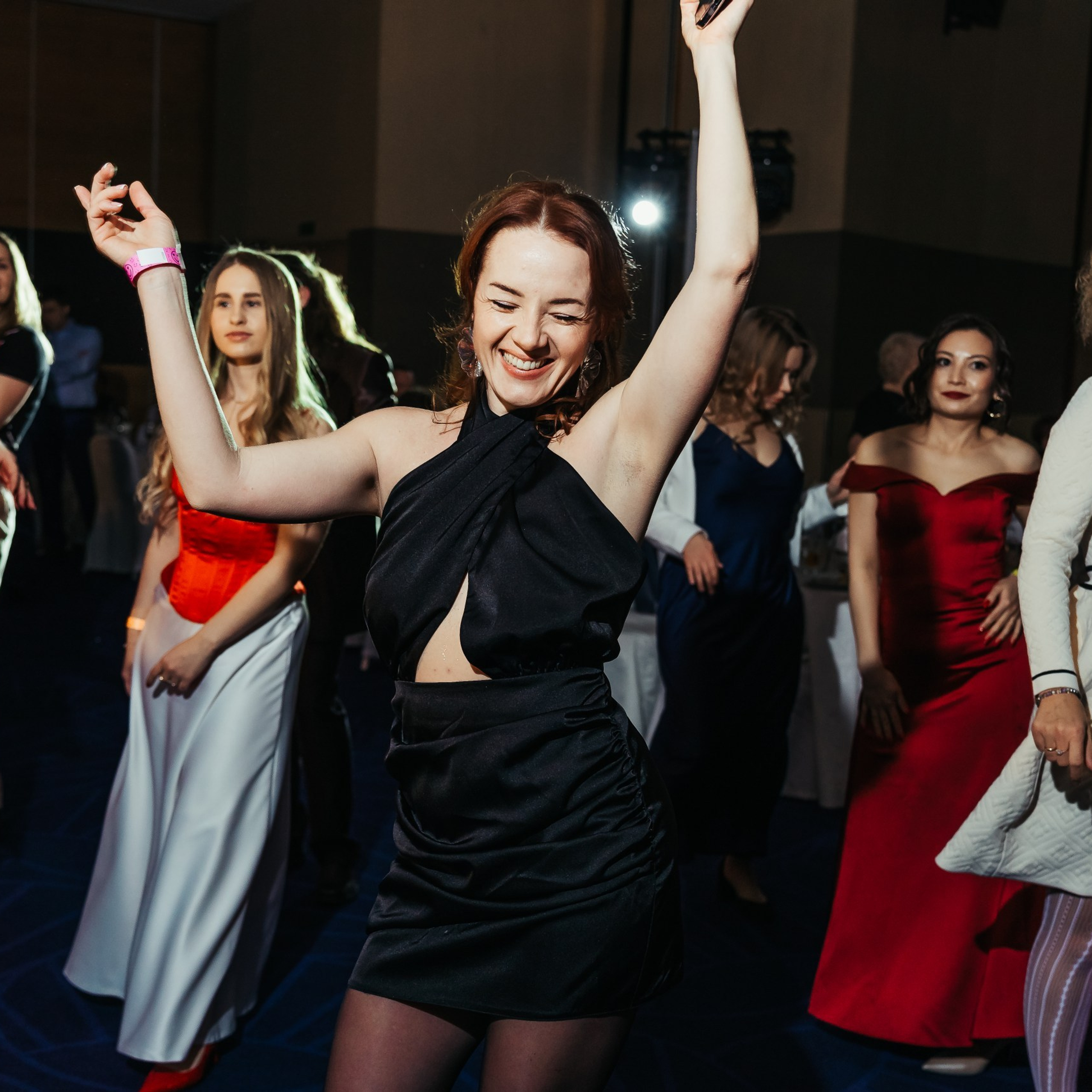 Банкеты, юбилеи, корпоративы. Свадебный и репортажный фотограф в Санкт-Петербурге Антон Ромашко