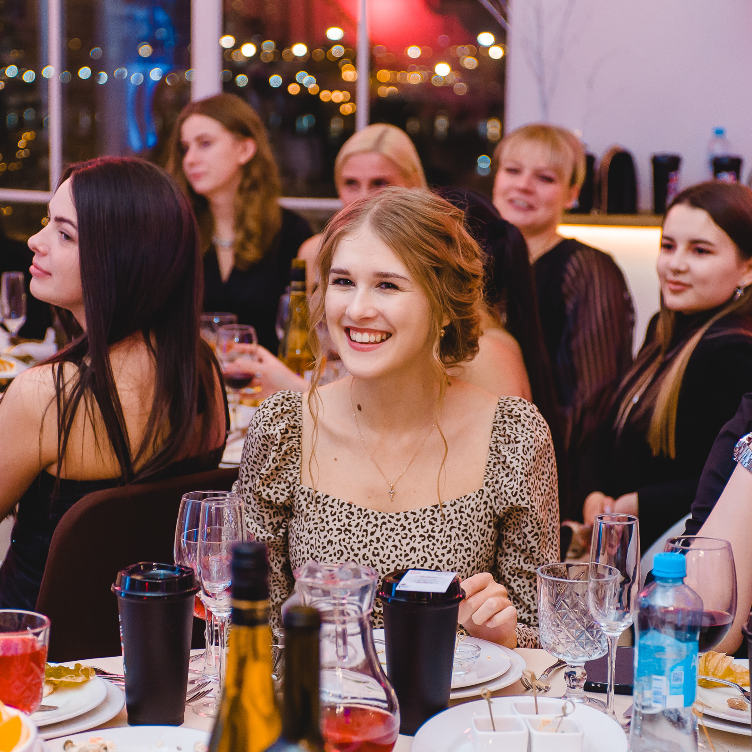 Банкеты, юбилеи, корпоративы. Свадебный и репортажный фотограф в Санкт-Петербурге Антон Ромашко