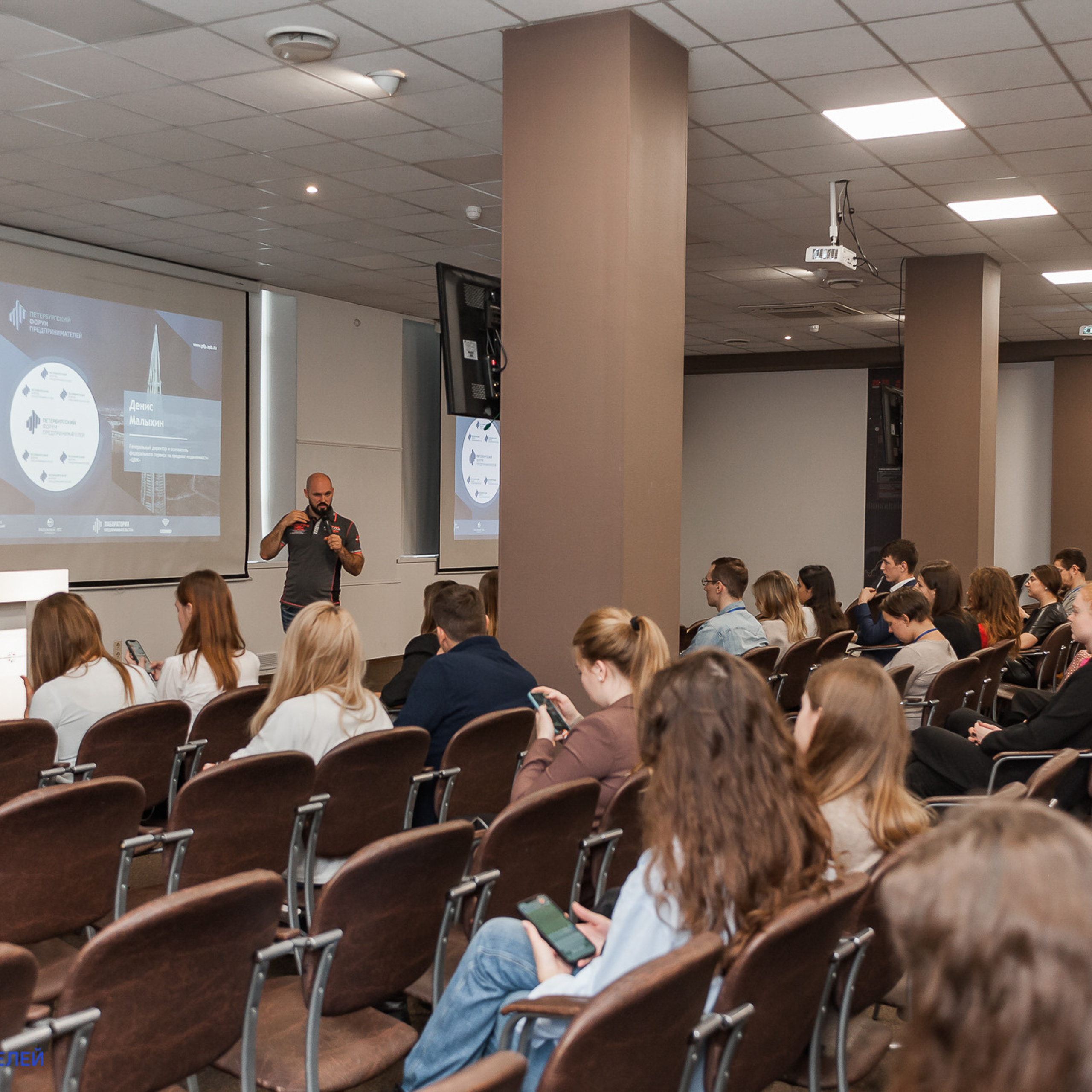 Репортажная съемка. Свадебный и репортажный фотограф в Санкт-Петербурге Антон Ромашко
