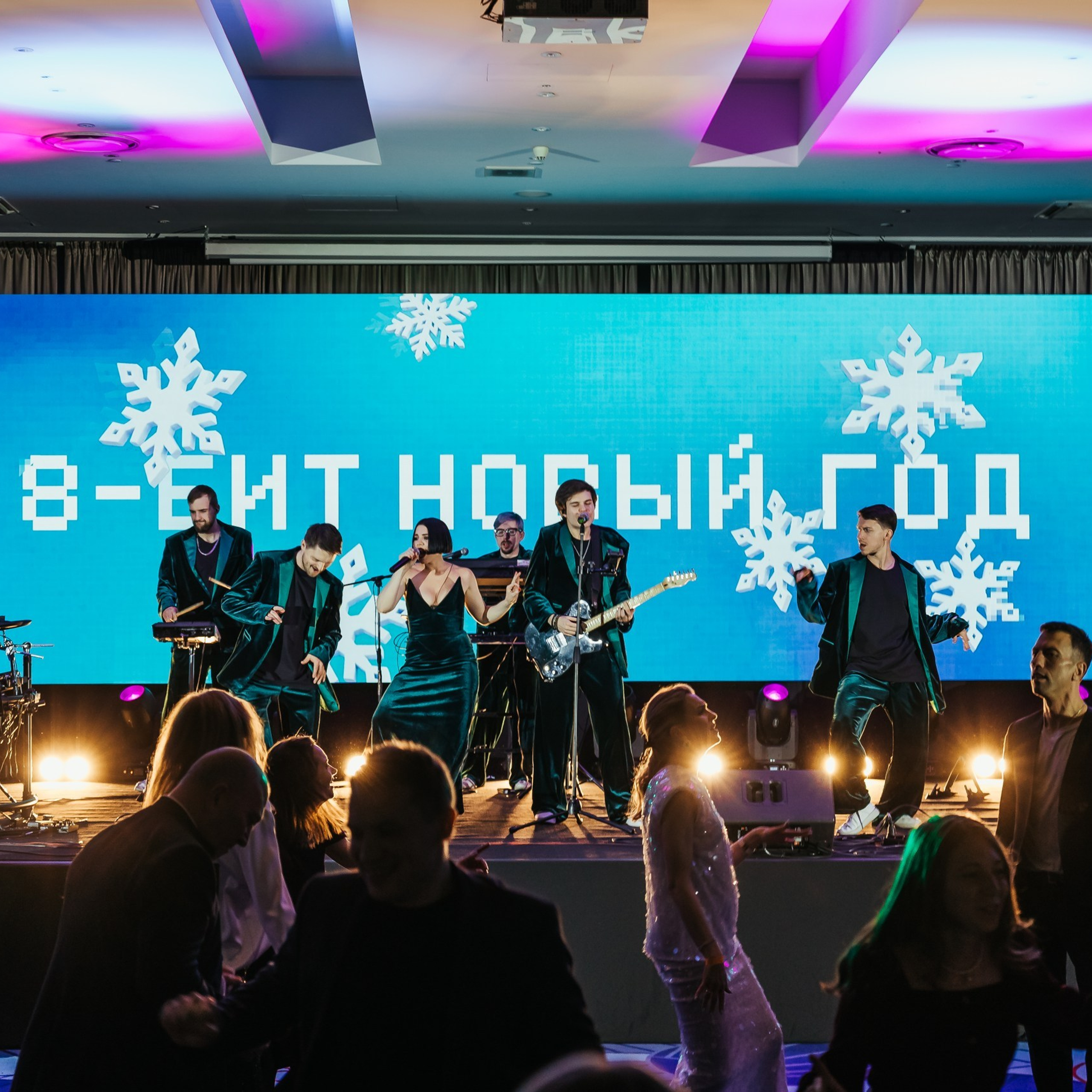 Банкеты, юбилеи, корпоративы. Свадебный и репортажный фотограф в Санкт-Петербурге Антон Ромашко