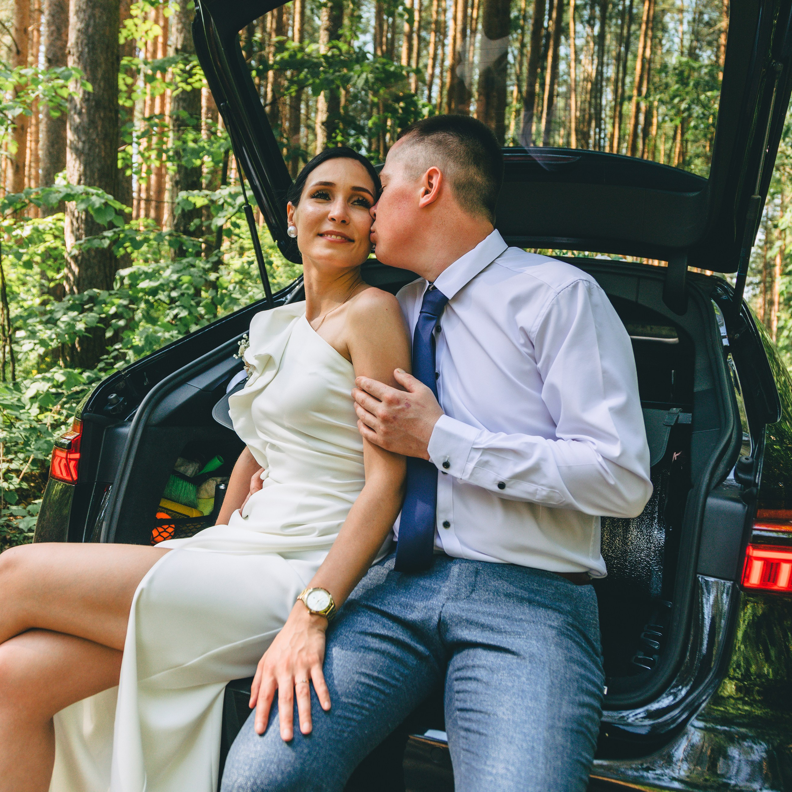 Свадебная фотосессия в красивом лесу Ижевска. Дима Никитин свадебный и семейный фотограф в Ижевске и Удмуртии с 2007 года