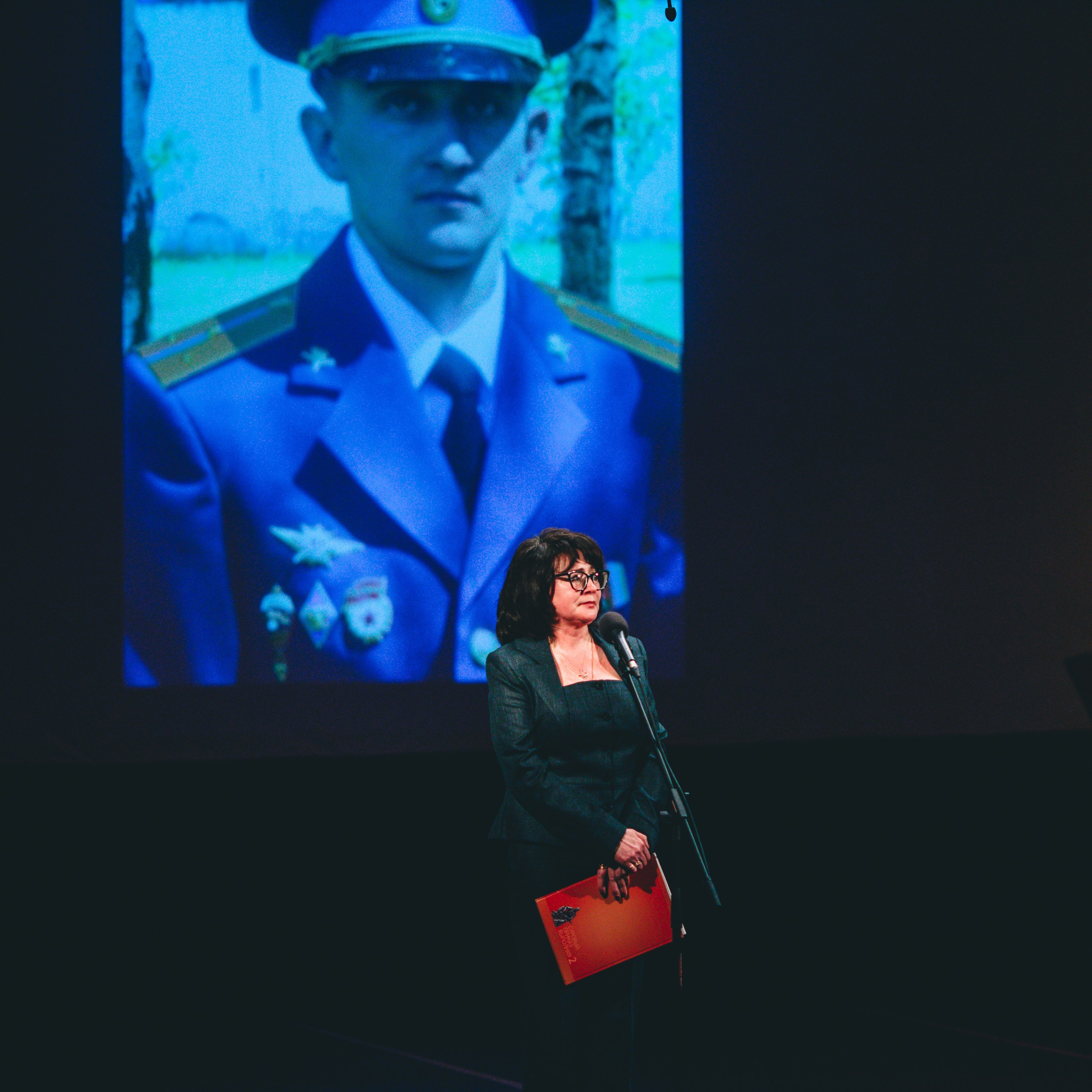 Фотосессия концерта посвященное Дню защитника Отечества. Дима Никитин свадебный и семейный фотограф в Ижевске и Удмуртии с 2007 года