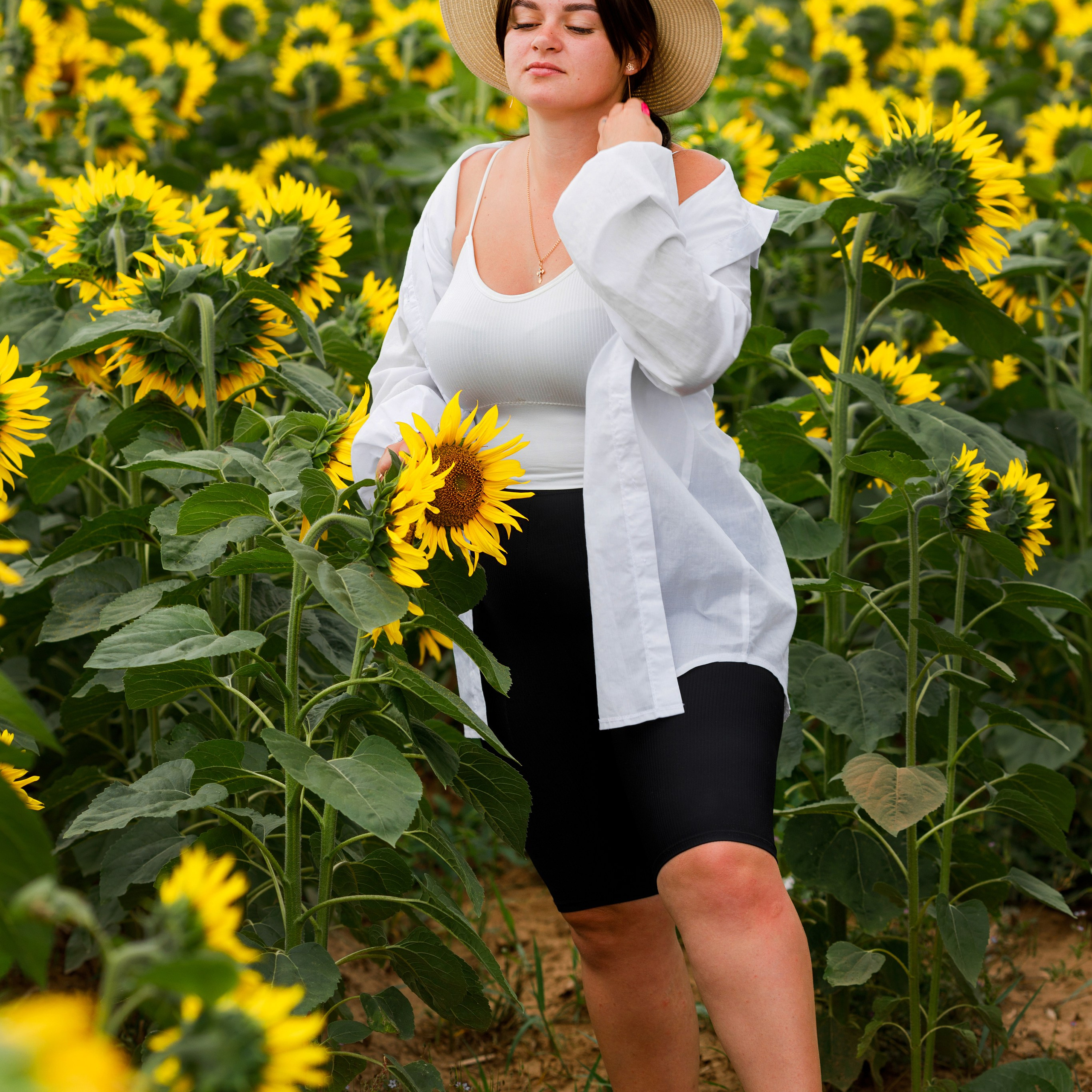 Летняя фотосессия в подсолнухах. Дима Никитин свадебный и семейный фотограф в Ижевске и Удмуртии с 2007 года