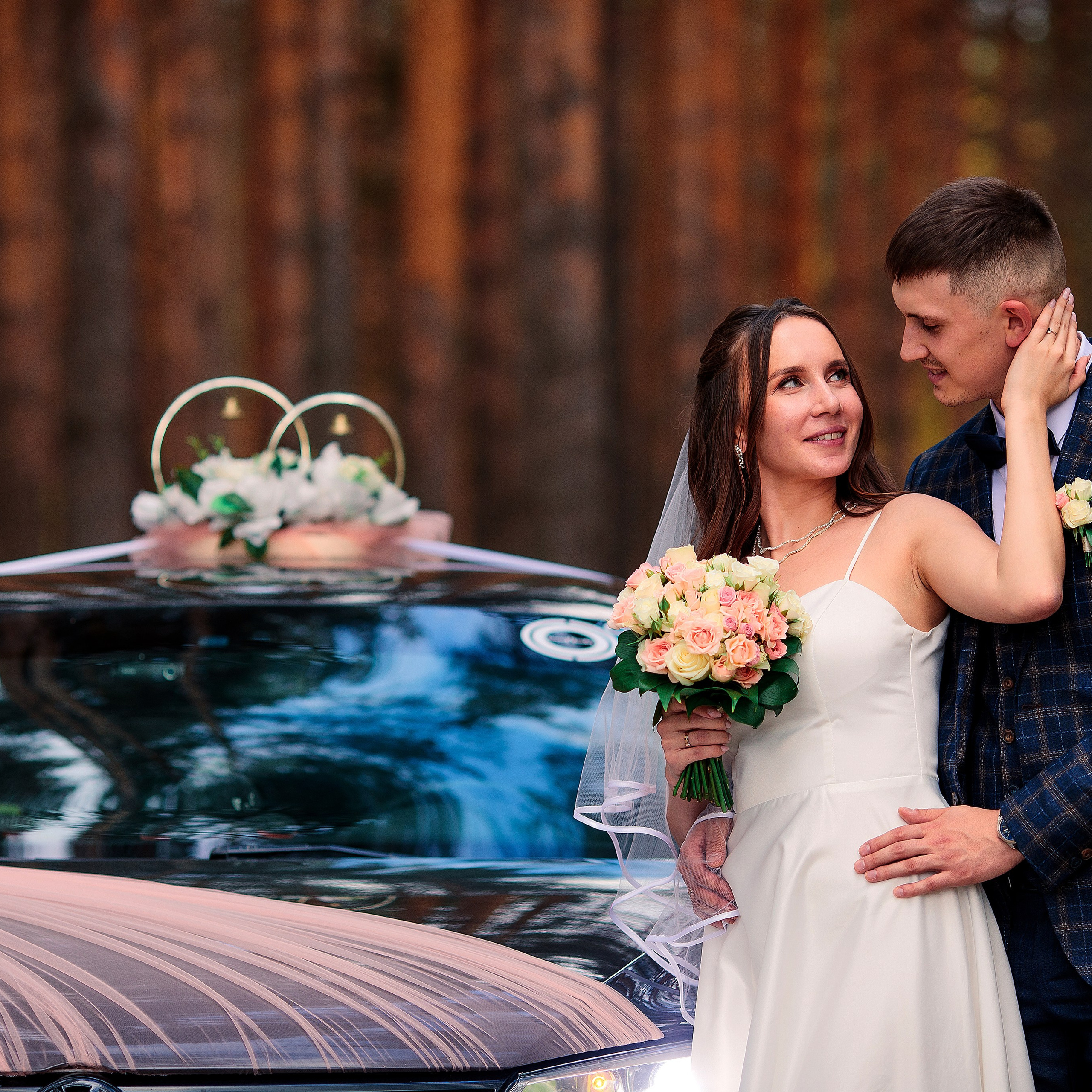 Свадебная фотосессия в красивом осеннем лесу. Дима Никитин свадебный и семейный фотограф в Ижевске и Удмуртии с 2007 года