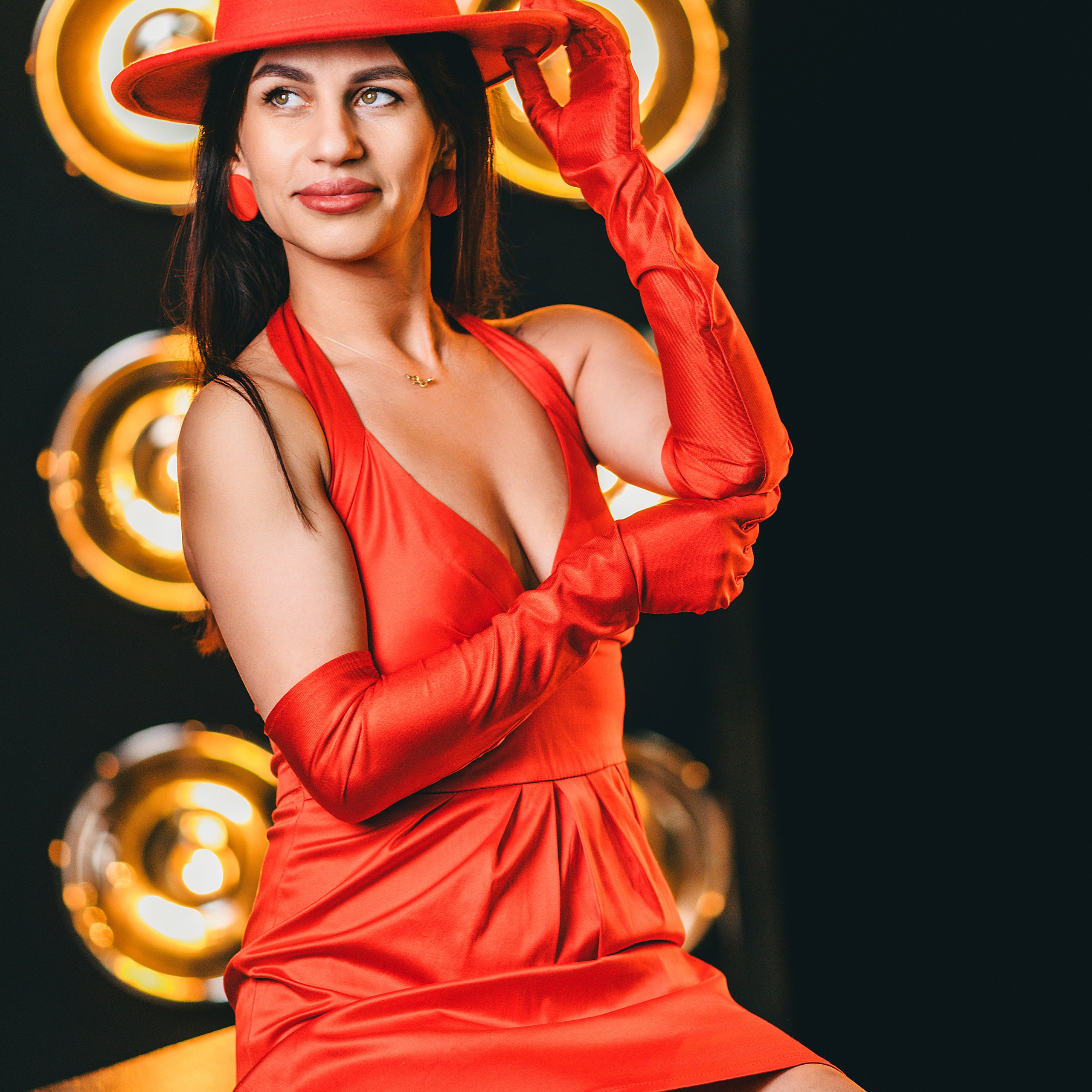 Фотосессия в красном платье. Дима Никитин свадебный и семейный фотограф в Ижевске и Удмуртии с 2007 года