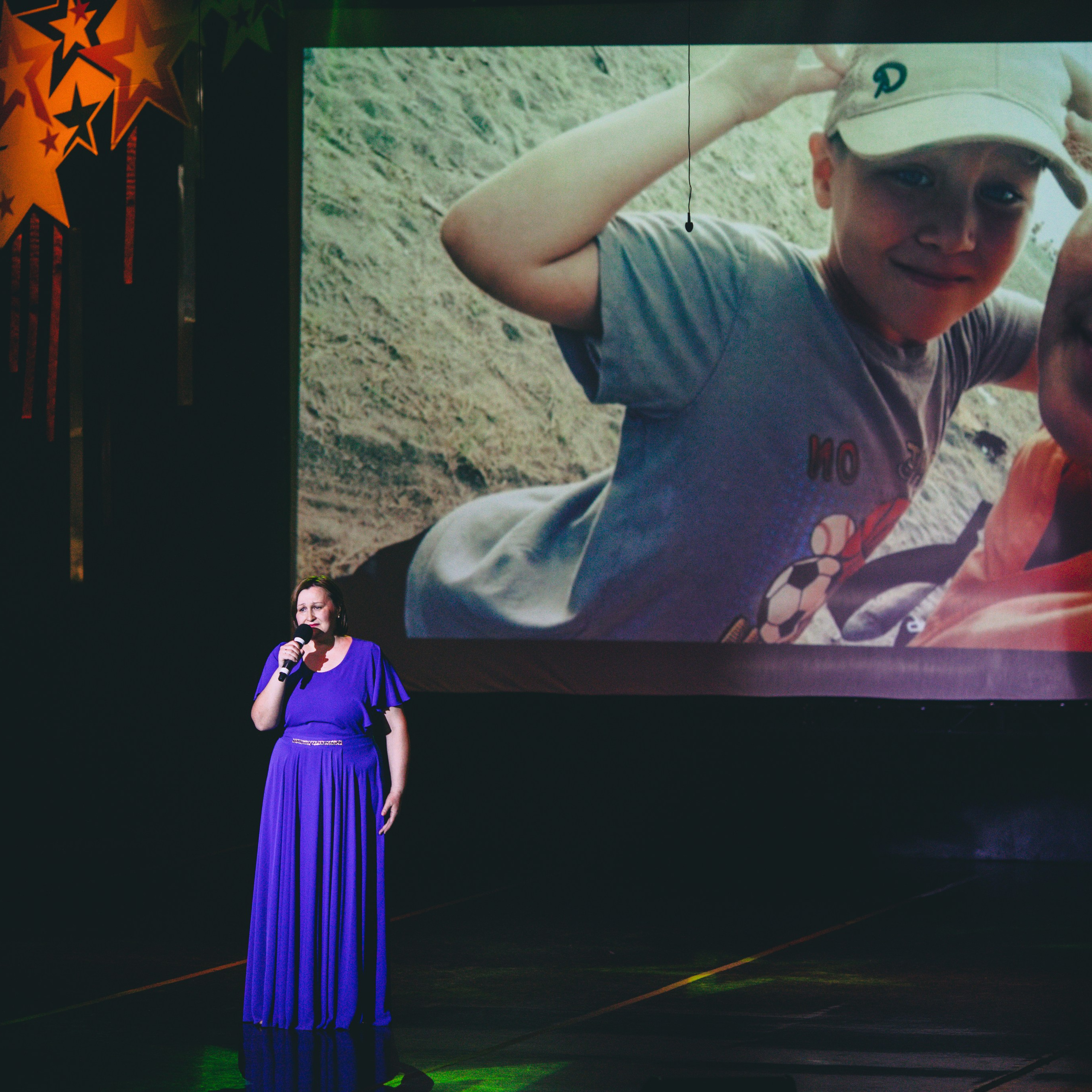 Фотосессия концерта посвященное Дню защитника Отечества. Дима Никитин свадебный и семейный фотограф в Ижевске и Удмуртии с 2007 года