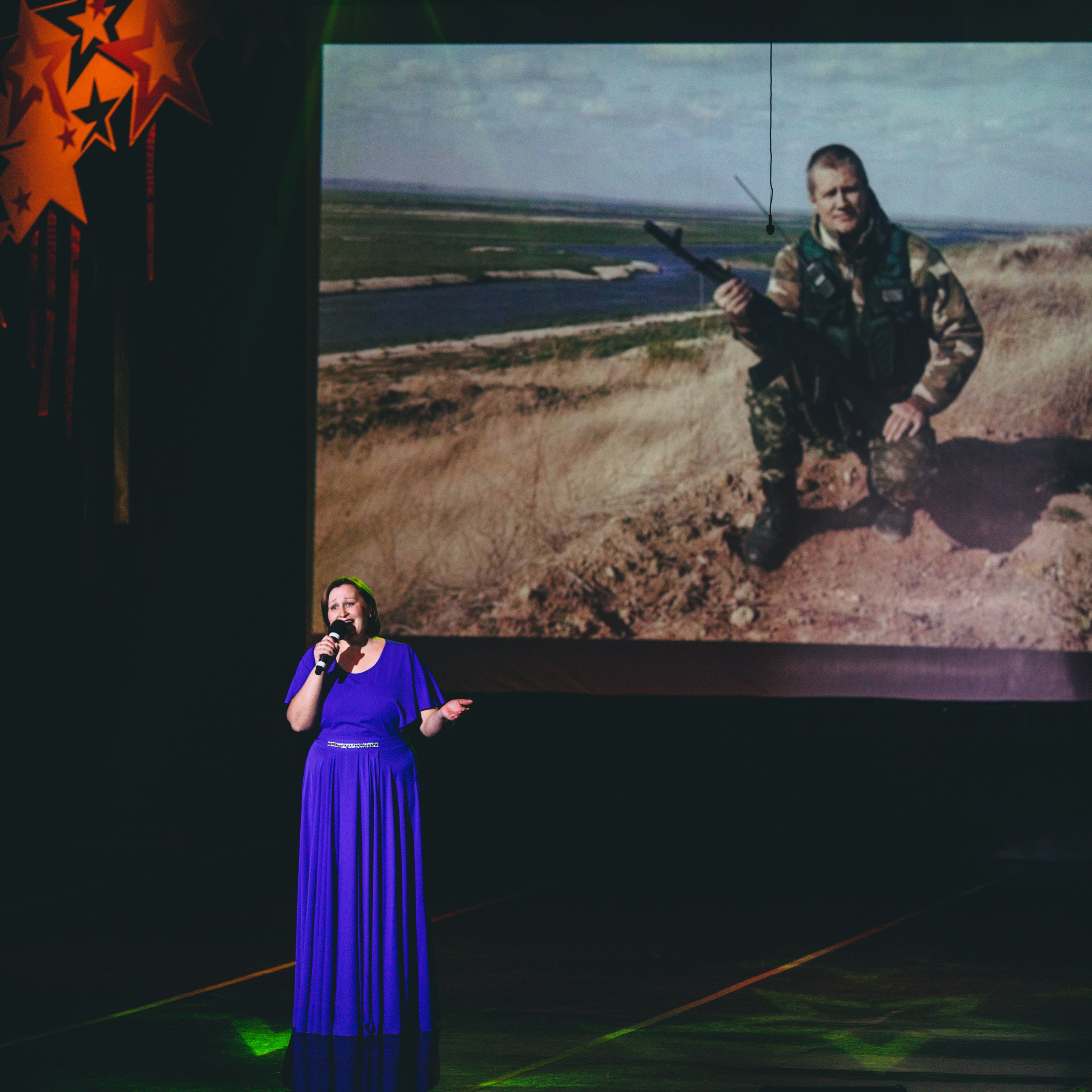 Фотосессия концерта посвященное Дню защитника Отечества. Дима Никитин свадебный и семейный фотограф в Ижевске и Удмуртии с 2007 года
