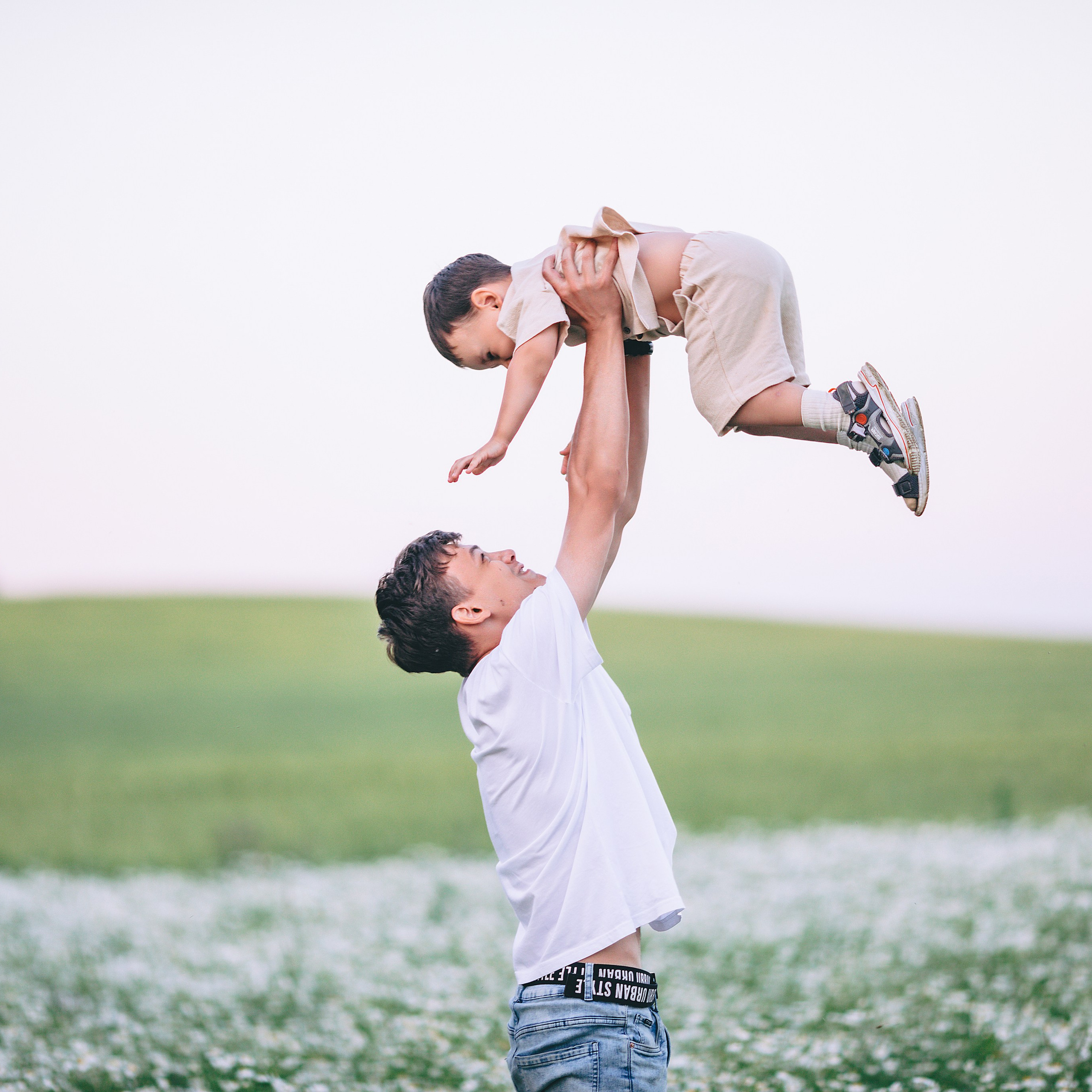 Большая семейная фотосессия за Ижевском в ромашковом поле. Дима Никитин свадебный и семейный фотограф в Ижевске и Удмуртии с 2007 года