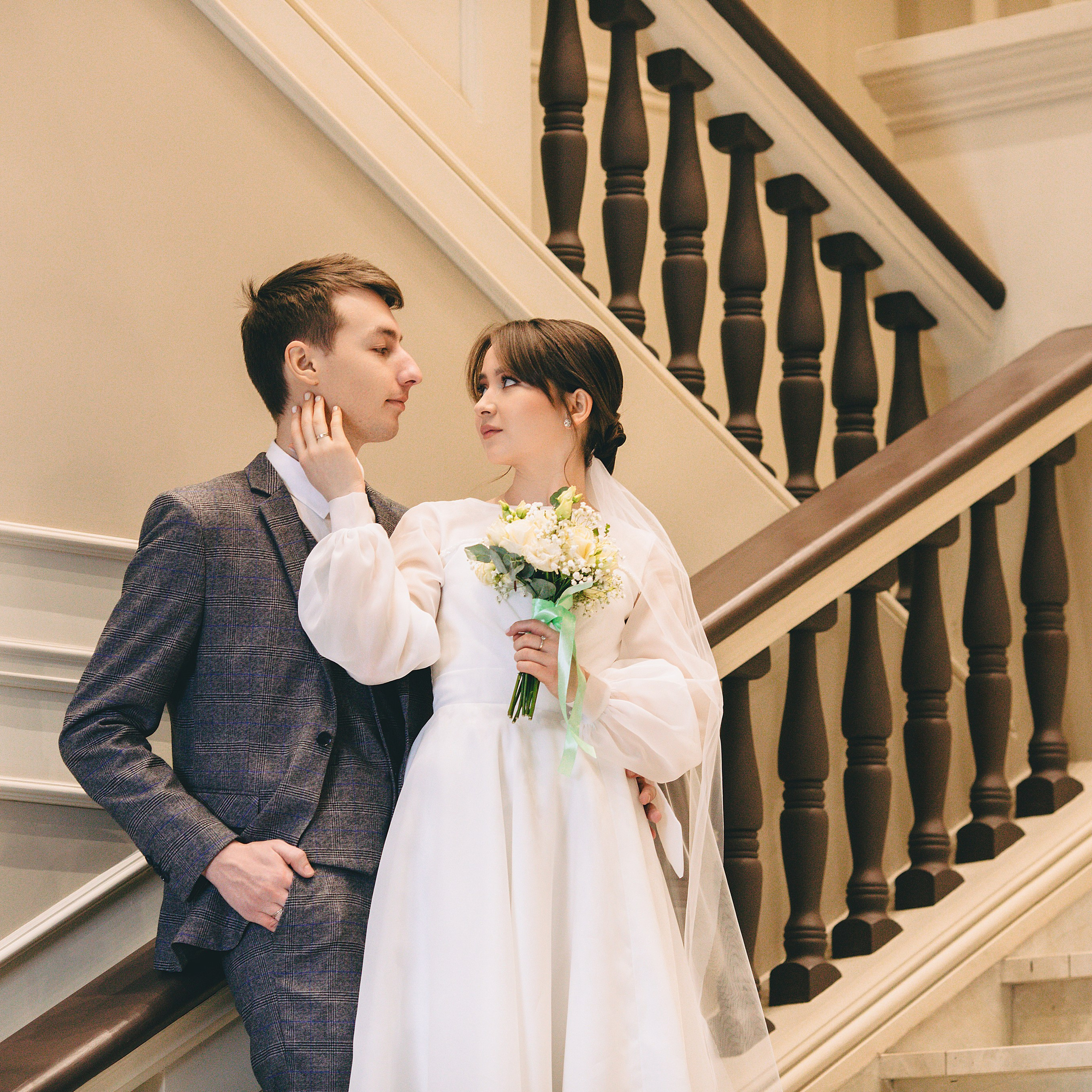 Свадебная фотосессия в национальной библиотеке Удмуртской Республики. Дима Никитин свадебный и семейный фотограф в Ижевске и Удмуртии с 2007 года