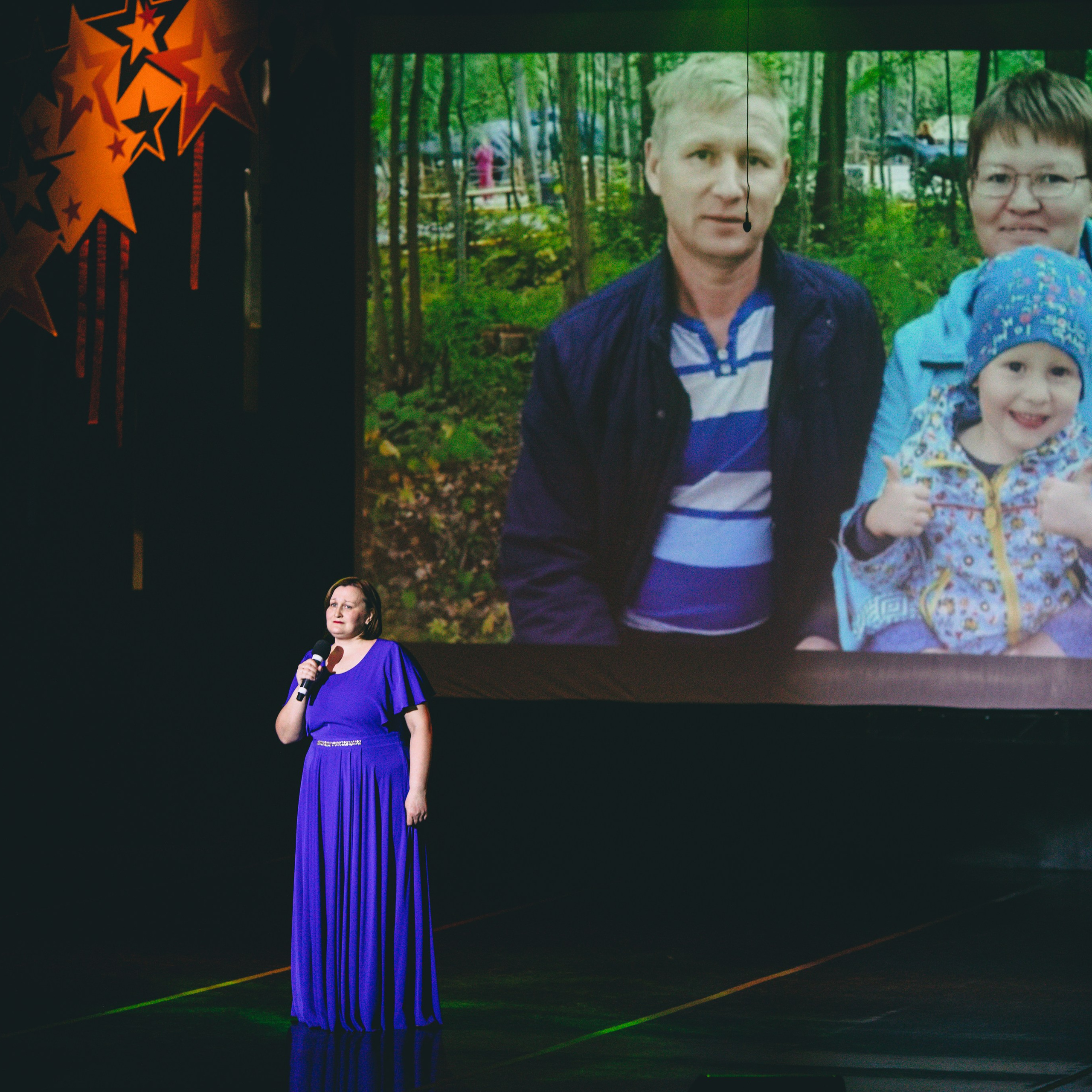 Фотосессия концерта посвященное Дню защитника Отечества. Дима Никитин свадебный и семейный фотограф в Ижевске и Удмуртии с 2007 года