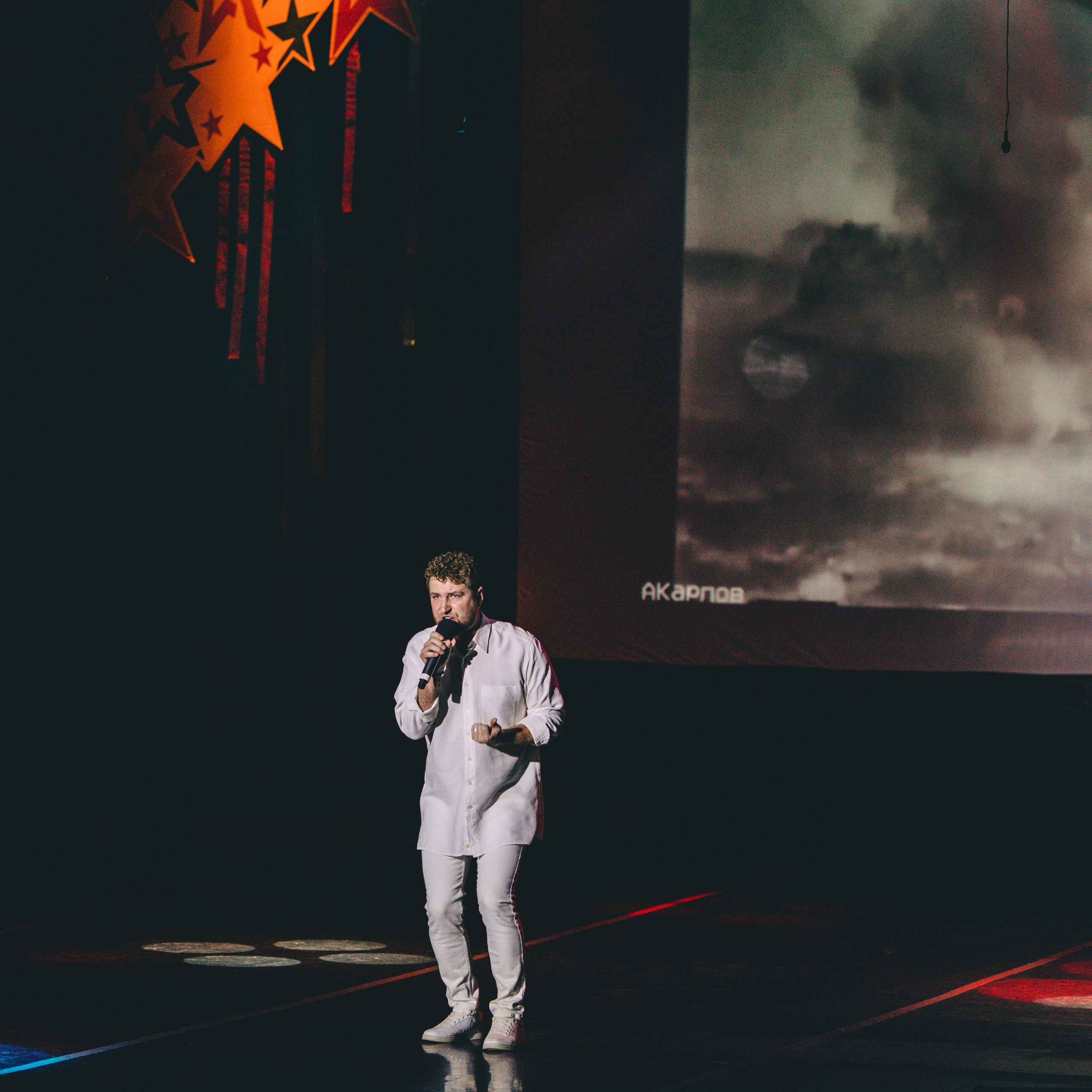 Фотосессия концерта посвященное Дню защитника Отечества. Дима Никитин свадебный и семейный фотограф в Ижевске и Удмуртии с 2007 года