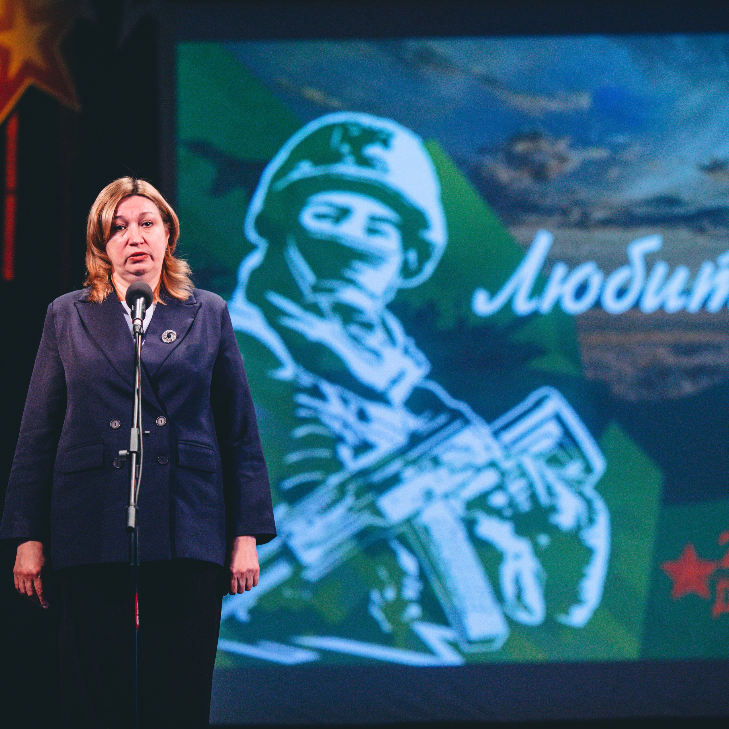 Фотосессия концерта посвященное Дню защитника Отечества. Дима Никитин свадебный и семейный фотограф в Ижевске и Удмуртии с 2007 года