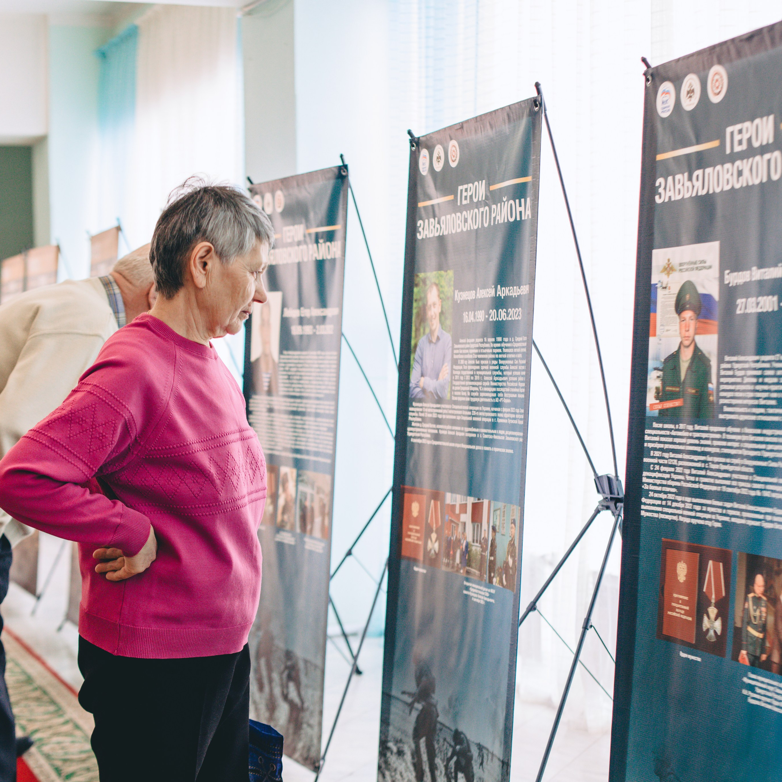 Фотосессия концерта посвященное Дню защитника Отечества. Дима Никитин свадебный и семейный фотограф в Ижевске и Удмуртии с 2007 года