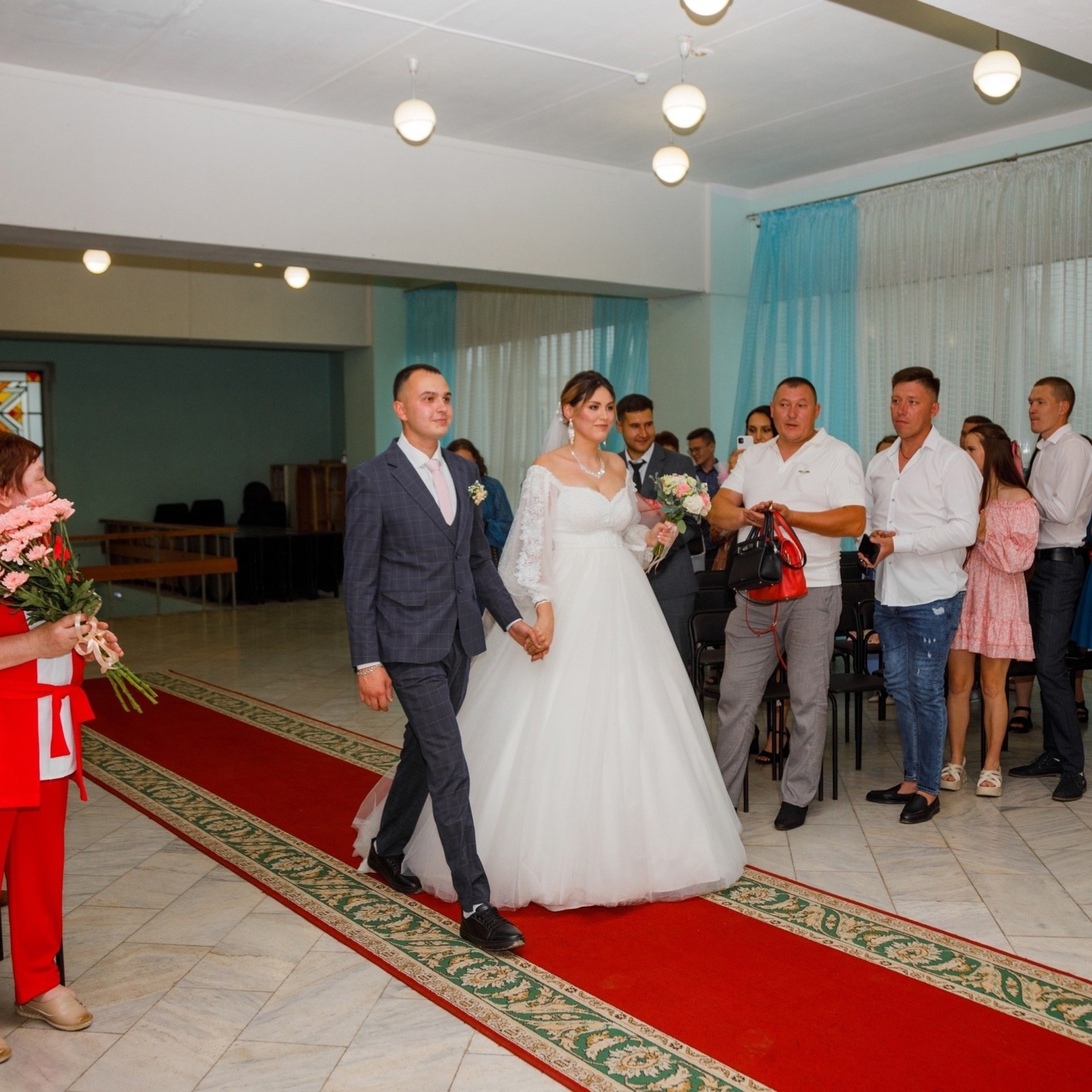 Свадебная фотосессия в Завьяловском ЗАГСе. Дима Никитин свадебный и семейный фотограф в Ижевске и Удмуртии с 2007 года