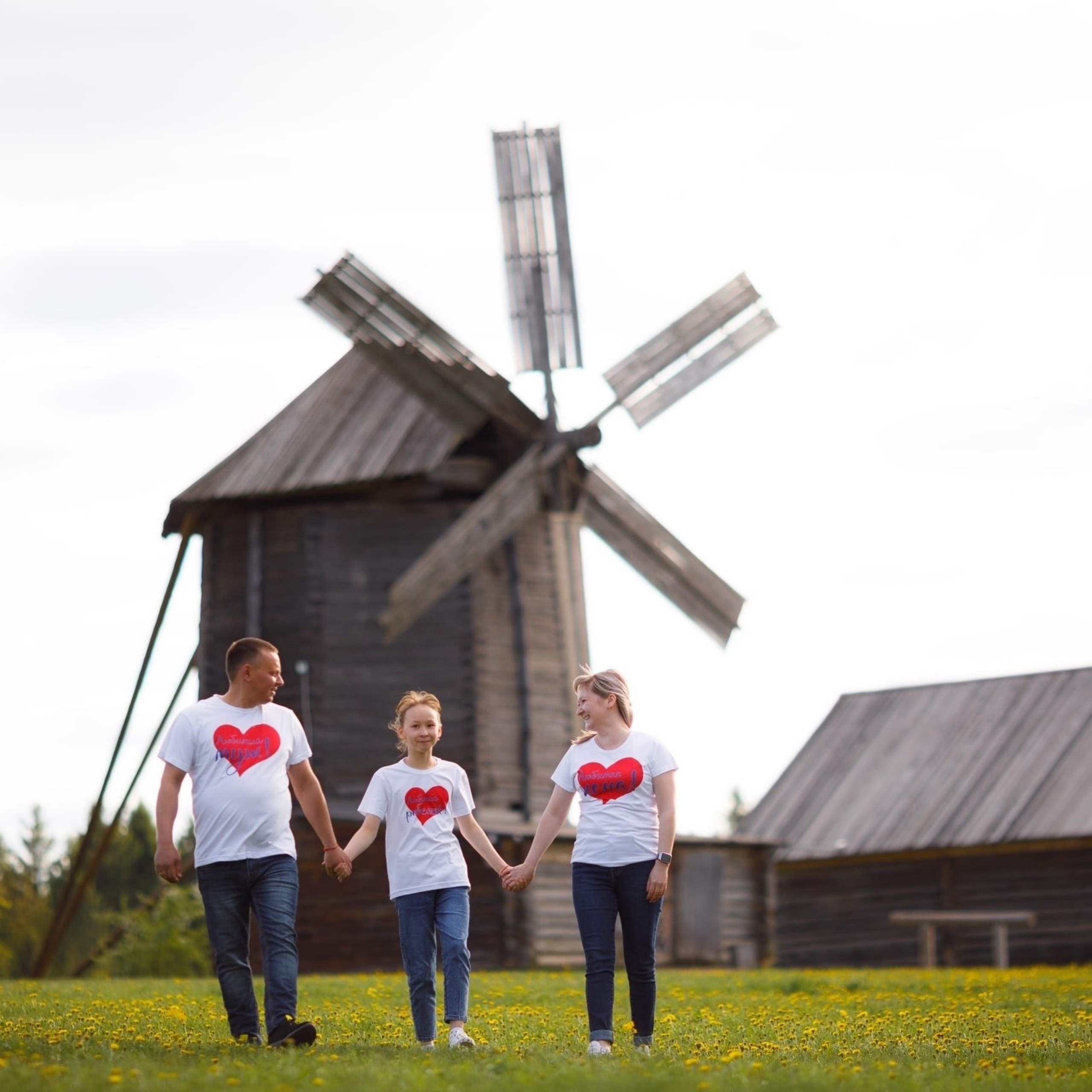 Семейная летняя фотосессия в музей-заповеднике Лудорвай. Дима Никитин свадебный и семейный фотограф в Ижевске и Удмуртии с 2007 года