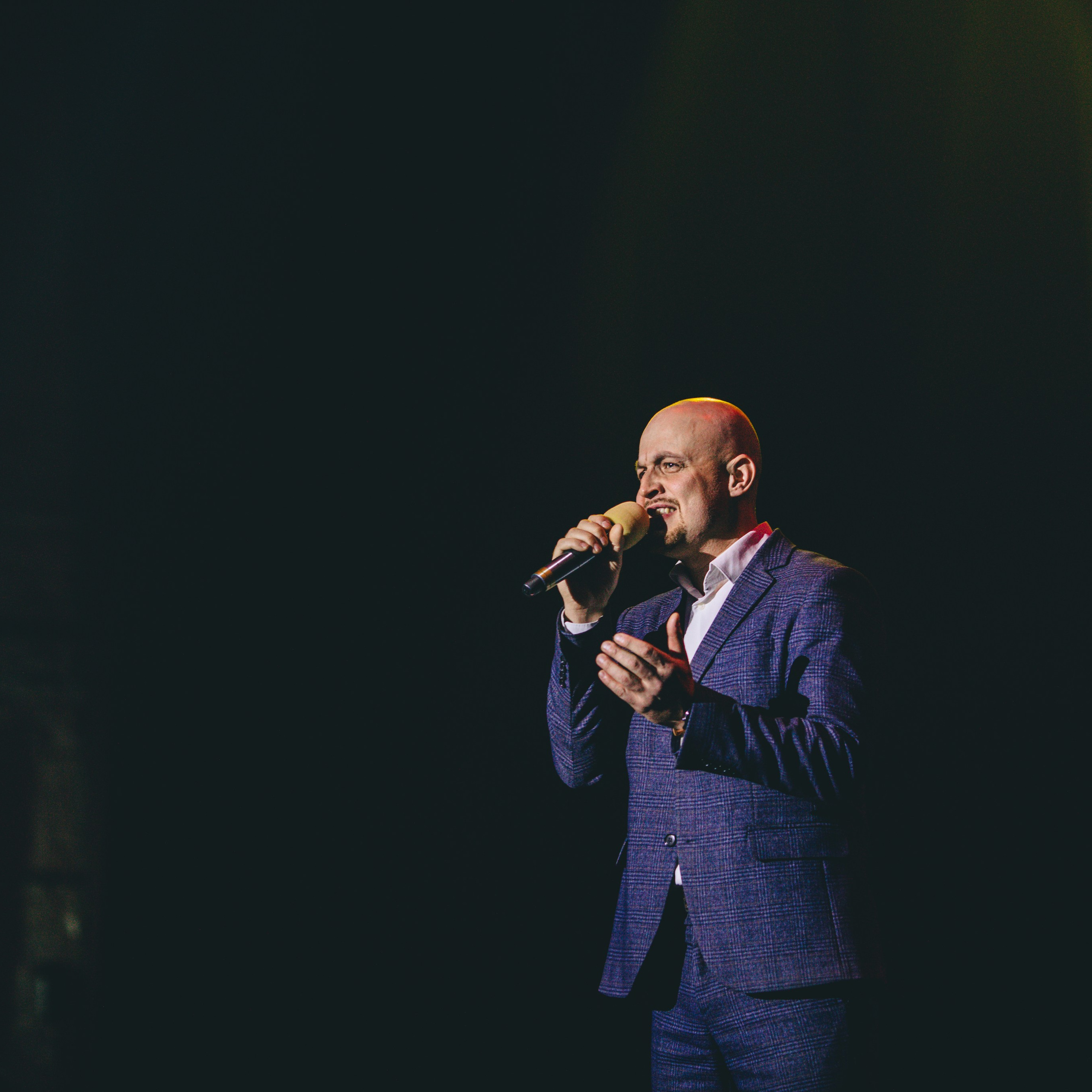 Фотосессия концерта посвященное Дню защитника Отечества. Дима Никитин свадебный и семейный фотограф в Ижевске и Удмуртии с 2007 года