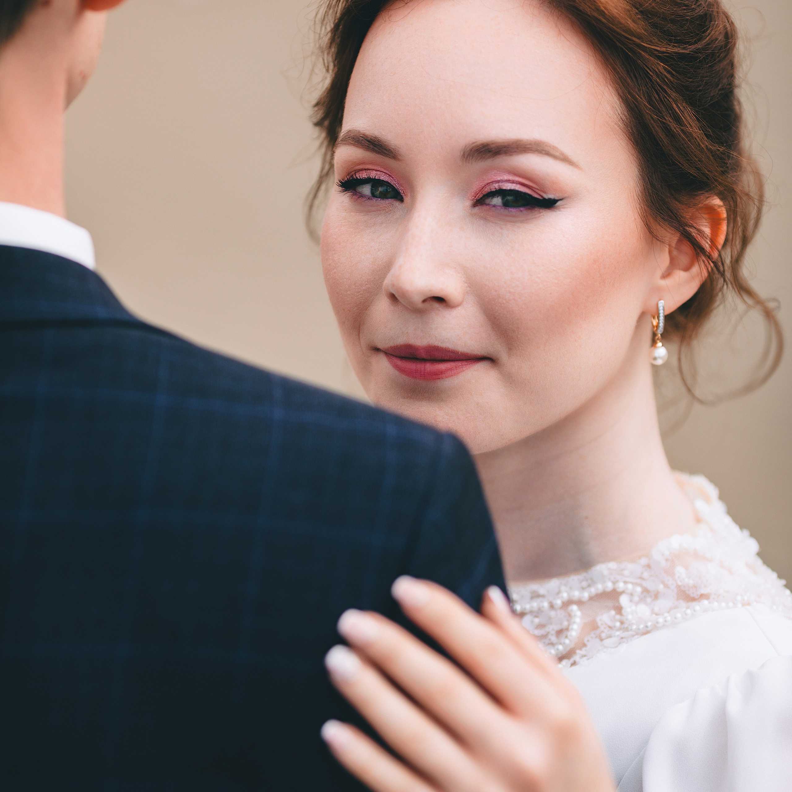 Свадебная летняя фотосессия у памятника Дерябина в Ижевске. Дима Никитин свадебный и семейный фотограф в Ижевске и Удмуртии с 2007 года