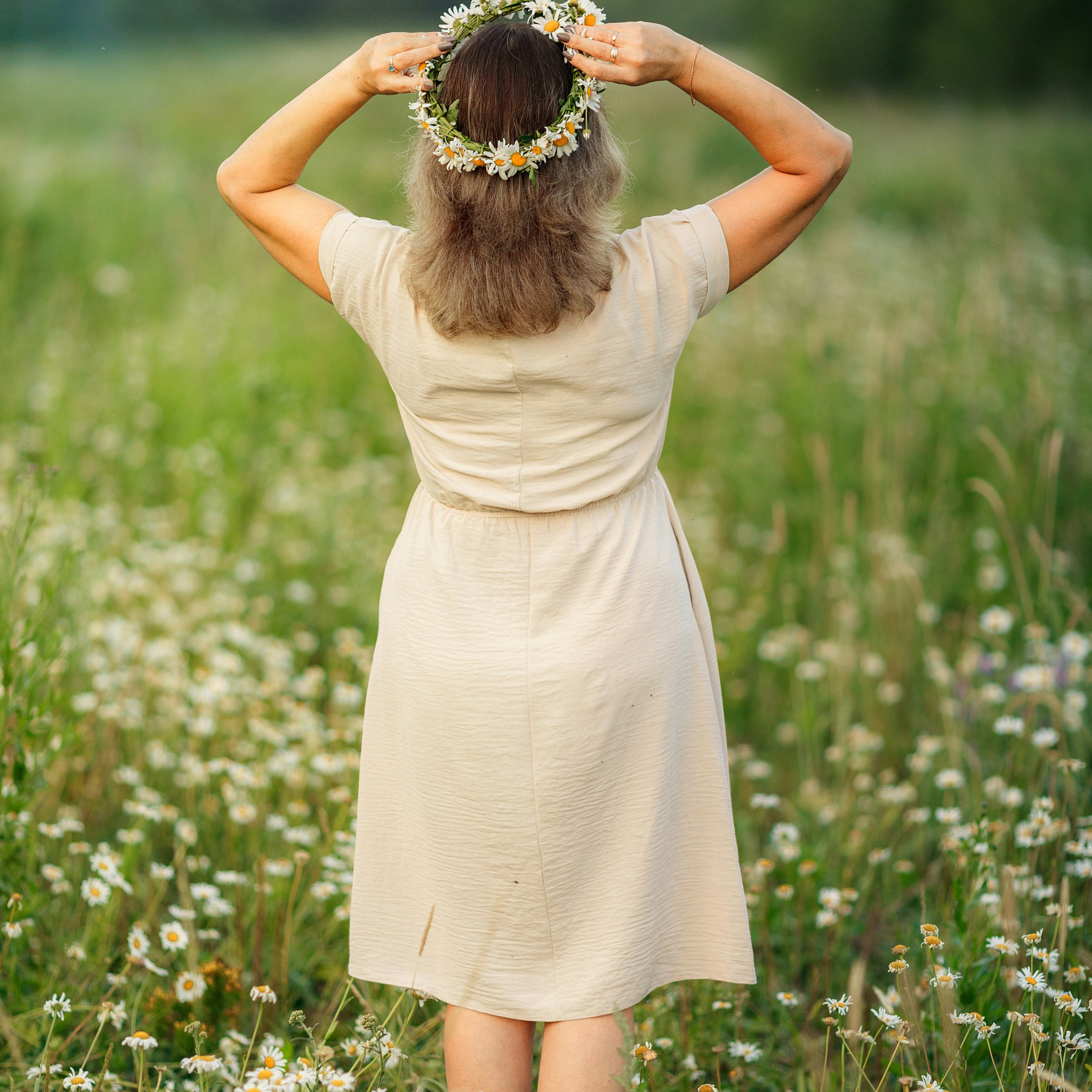 Фотосессия в ромашках. Дима Никитин свадебный и семейный фотограф в Ижевске и Удмуртии с 2007 года