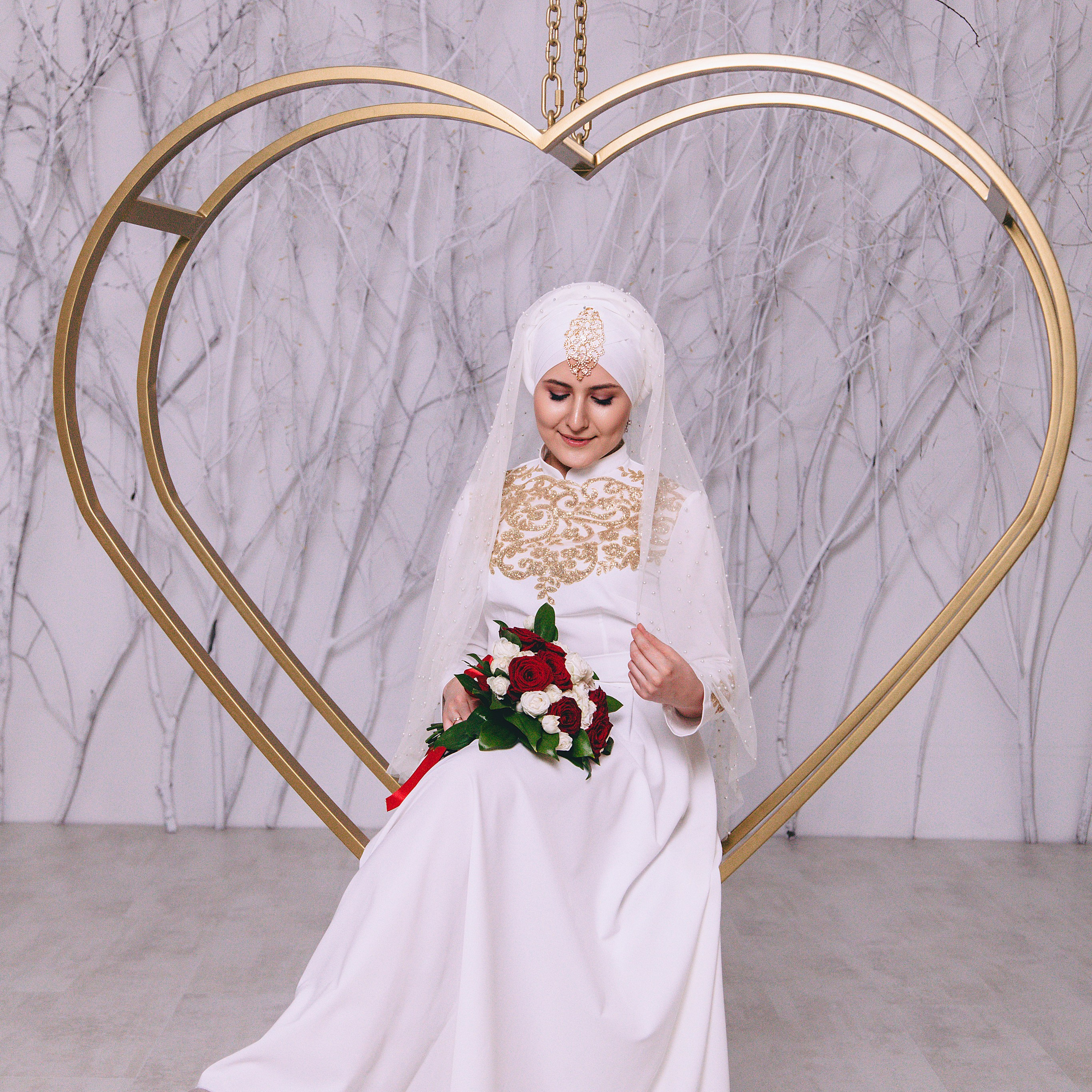 Свадебная фотосессия в фотостудии Ижевска. Дима Никитин свадебный и семейный фотограф в Ижевске и Удмуртии с 2007 года