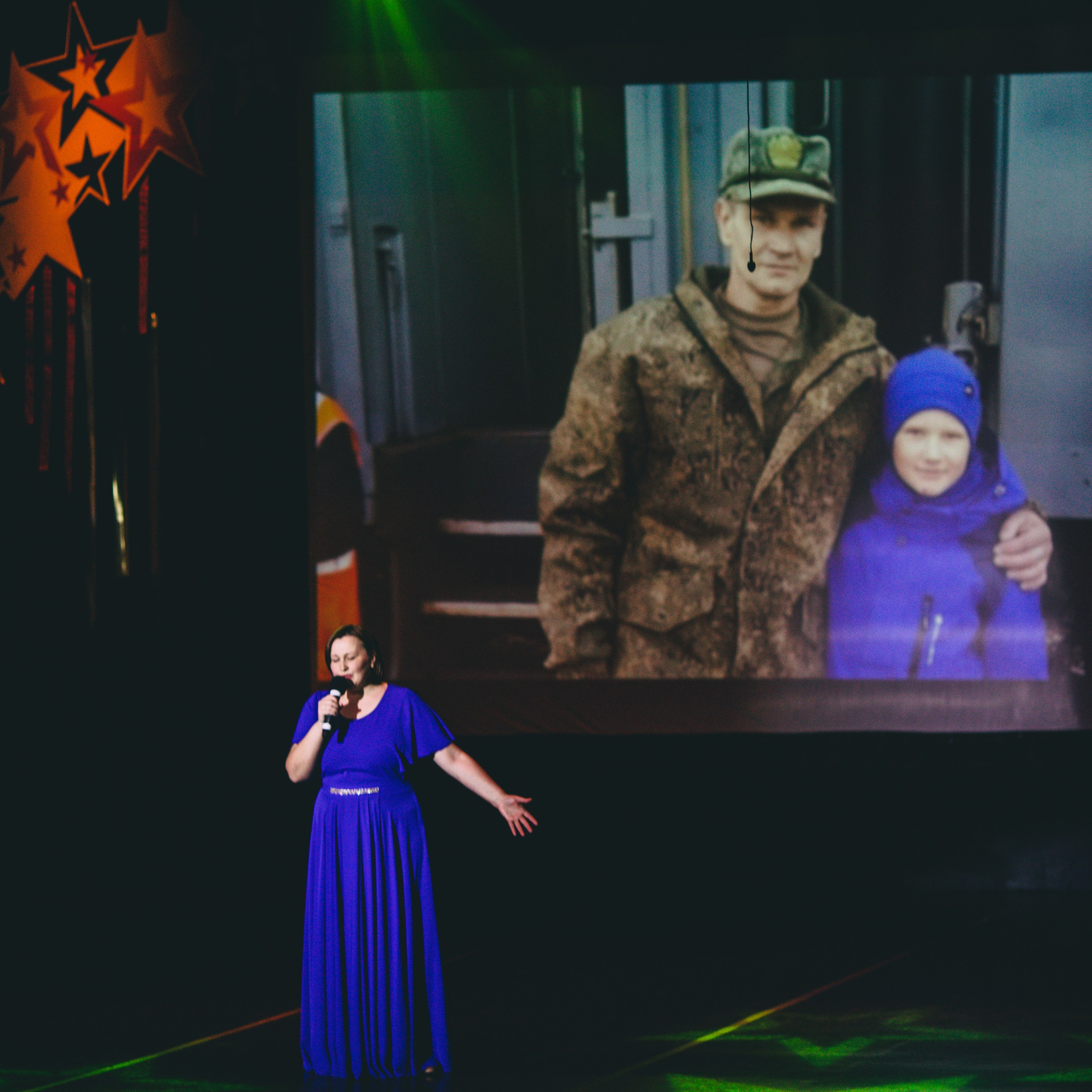 Фотосессия концерта посвященное Дню защитника Отечества. Дима Никитин свадебный и семейный фотограф в Ижевске и Удмуртии с 2007 года