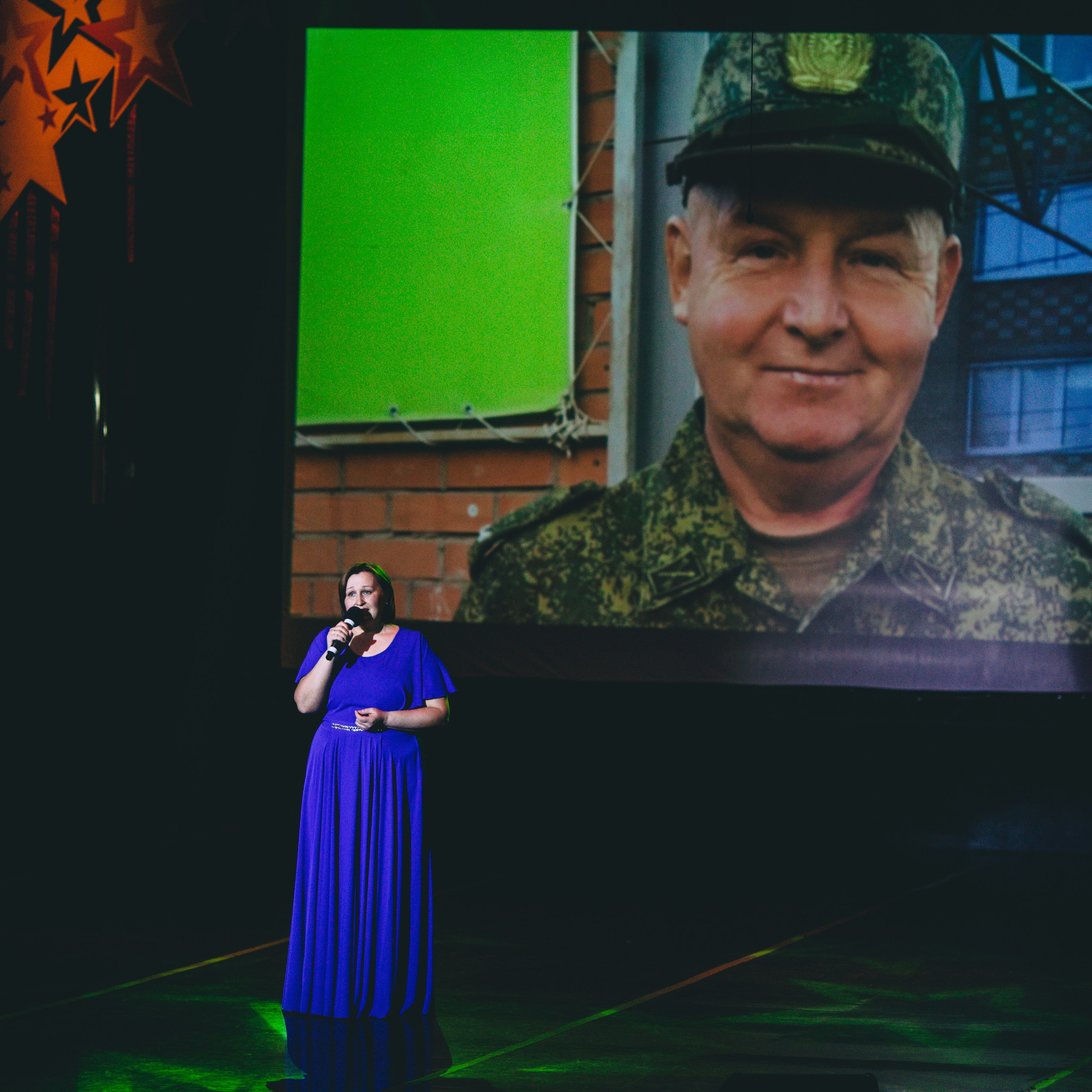 Фотосессия концерта посвященное Дню защитника Отечества. Дима Никитин свадебный и семейный фотограф в Ижевске и Удмуртии с 2007 года